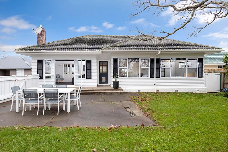 1/164 Ridge Road, Howick, Manukau City
