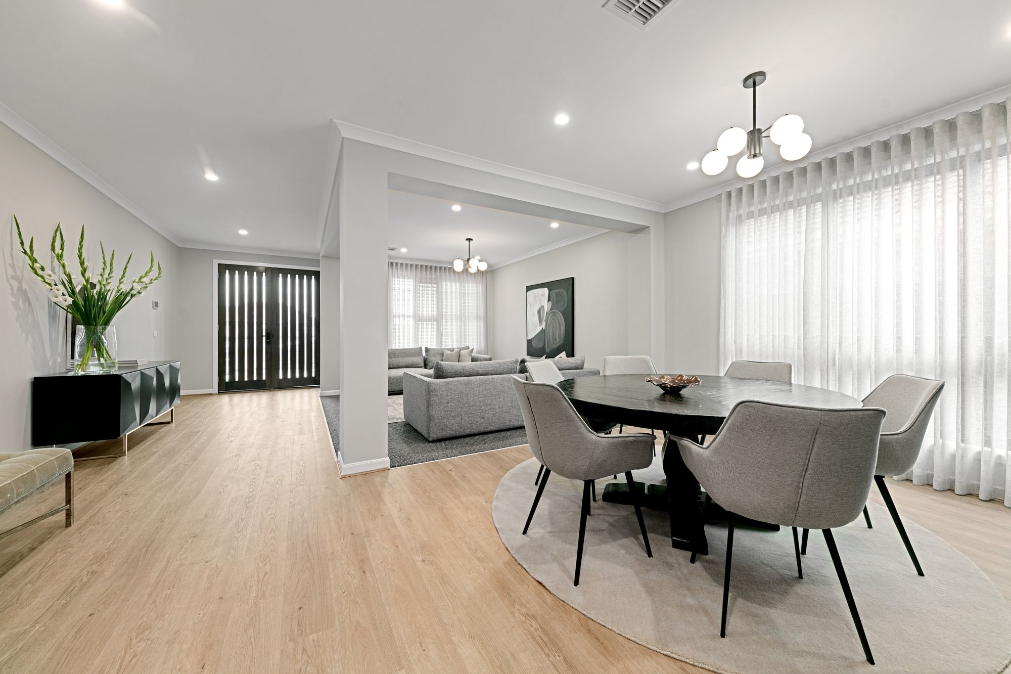 156 Maidstone Street — photo 9 of 30