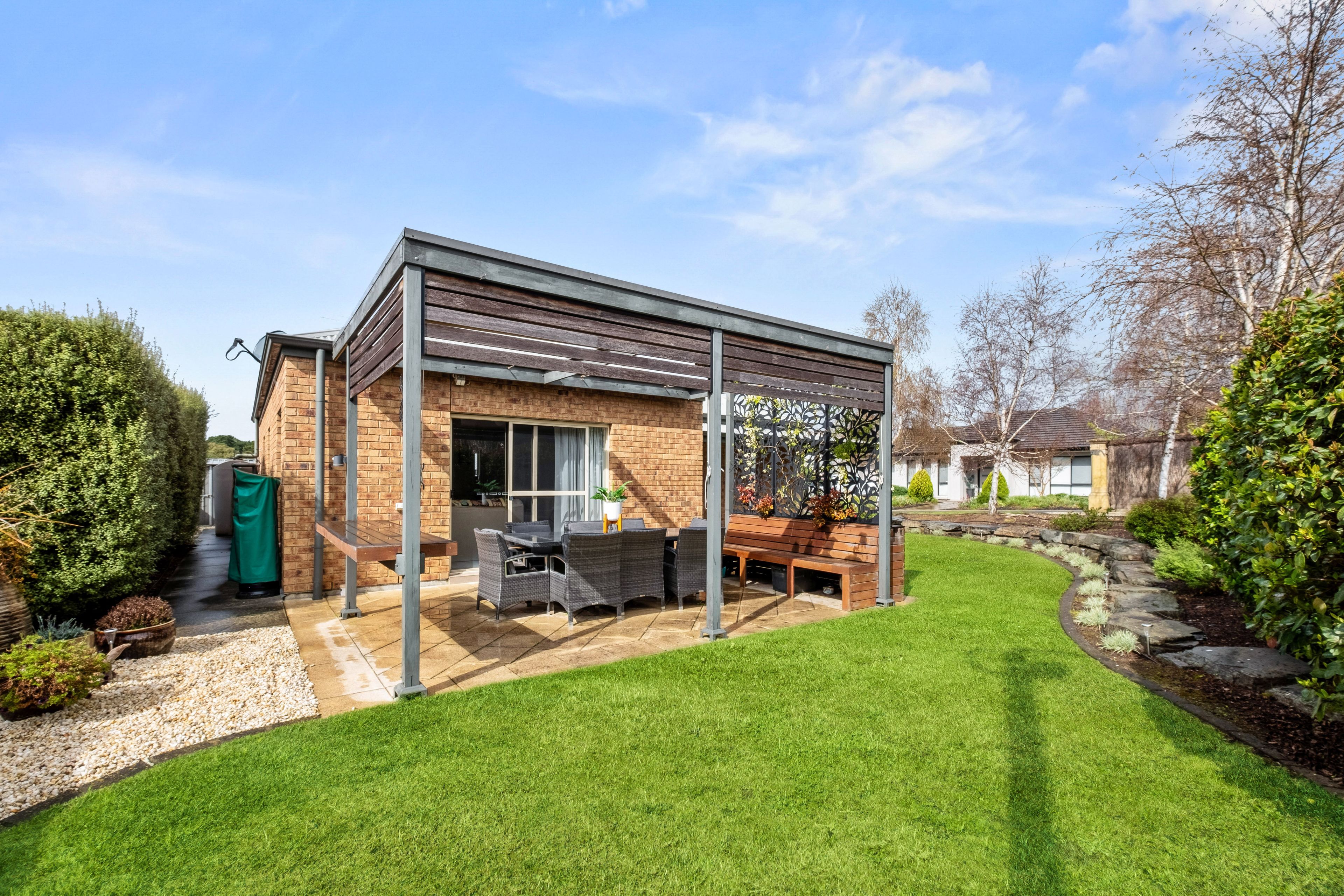 1/9 Hawthorn Road, Mount Barker, SA 5251 Leased House Ray White