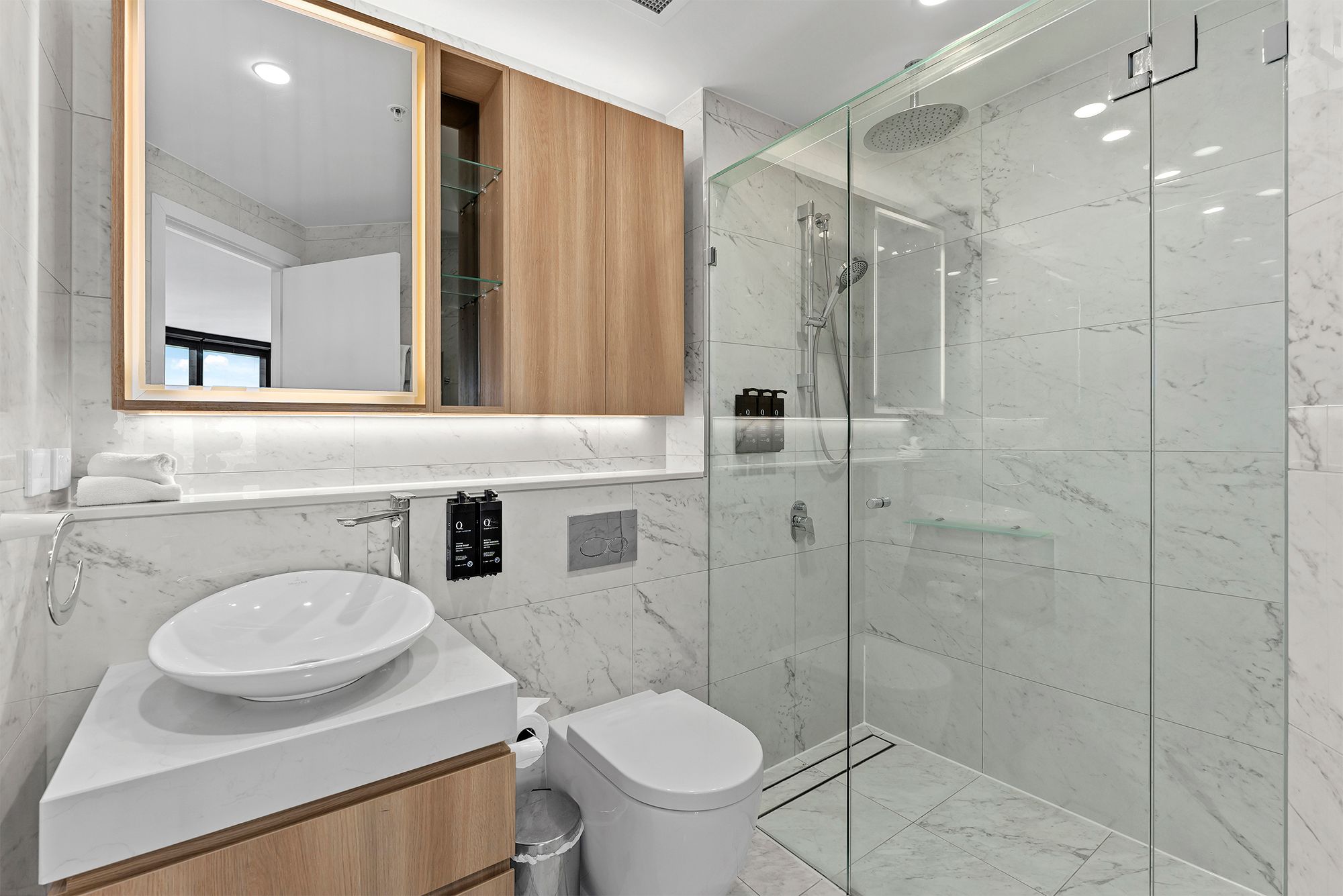 8202/222 Margaret Street — photo 16 of 28