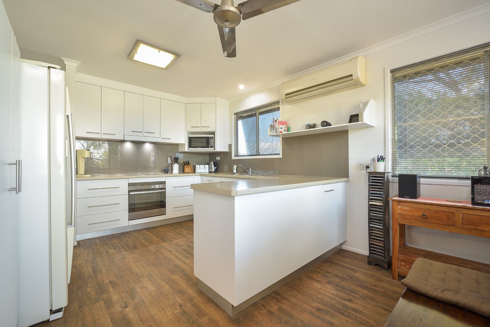40 Illawarra Drive, Kin Kora, QLD 4680