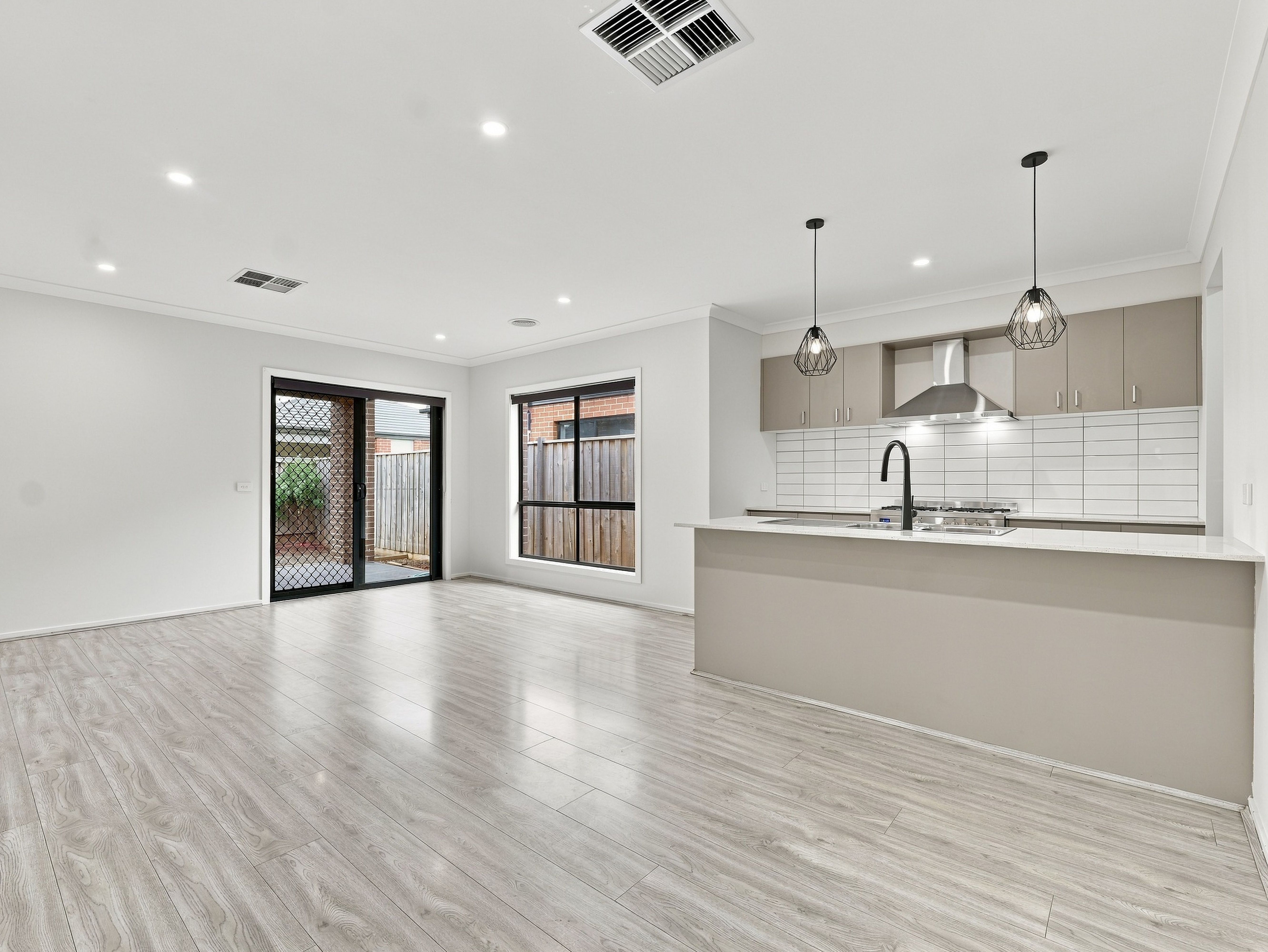 7 Midgard Road, WEIR VIEWS, VIC 3338