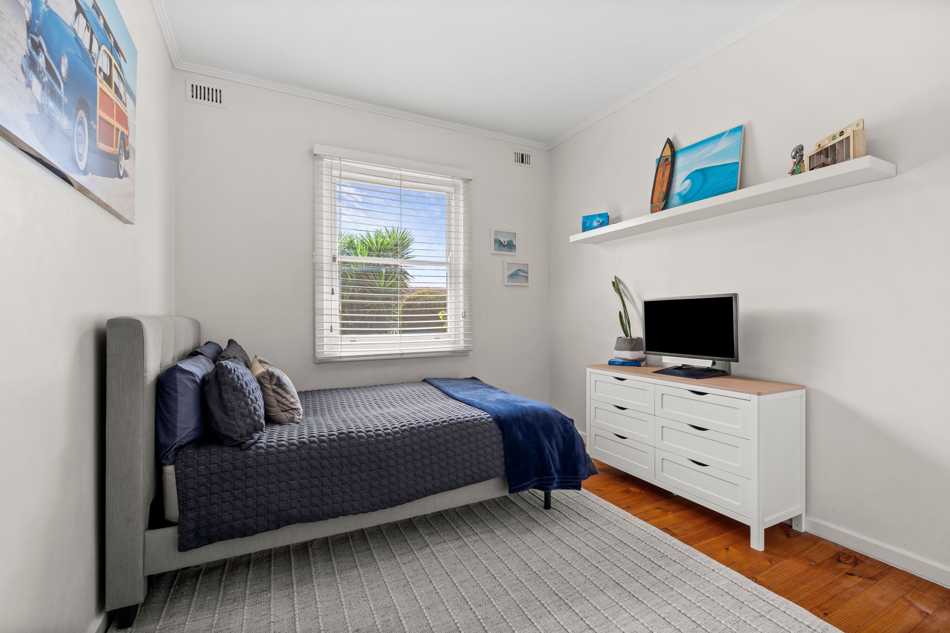 4 Edwards Avenue — photo 14 of 29