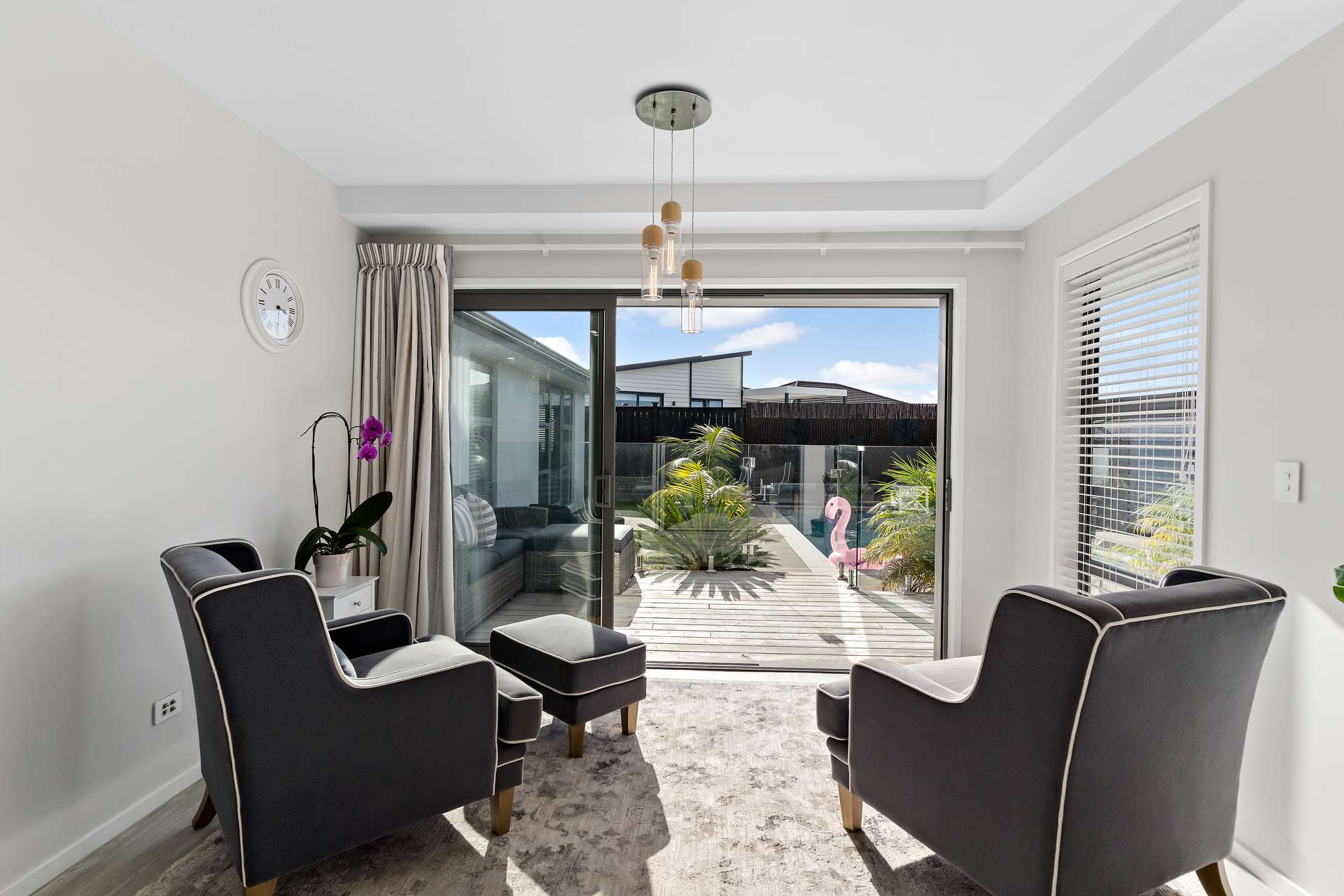 6 Davey Crescent photo 11