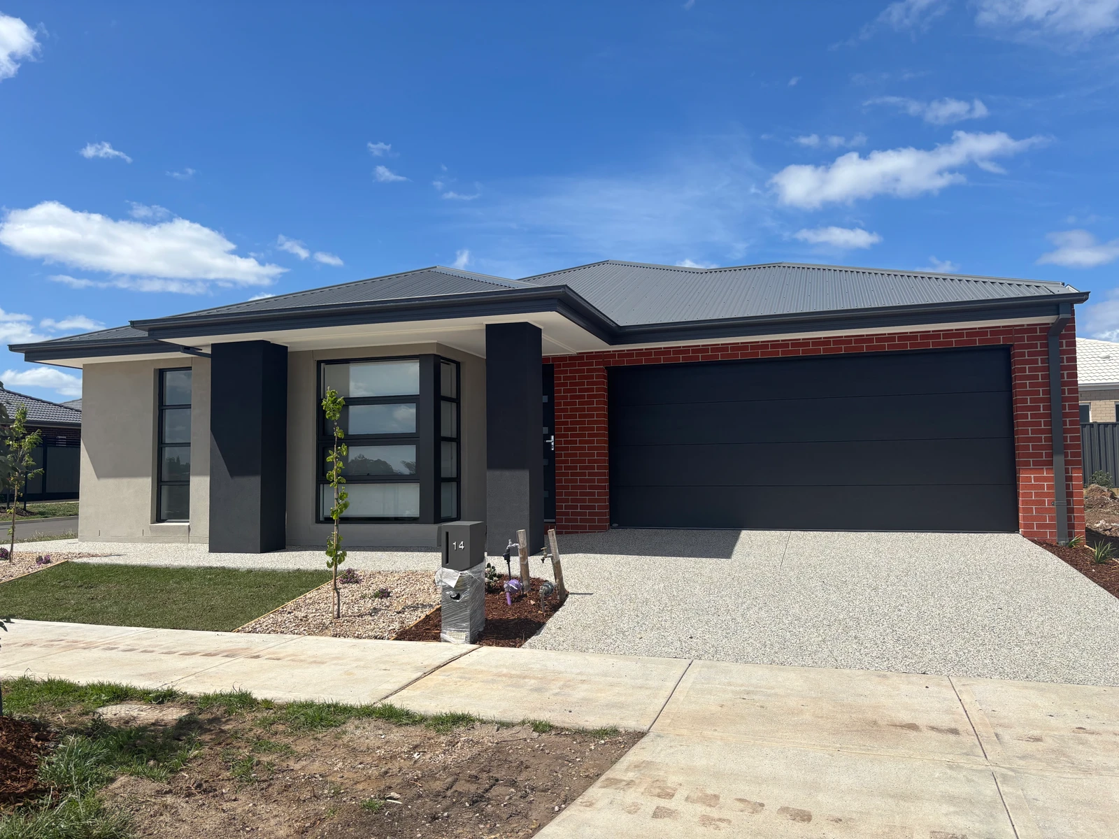 14 Dulcis Street, MANOR LAKES, VIC 3024