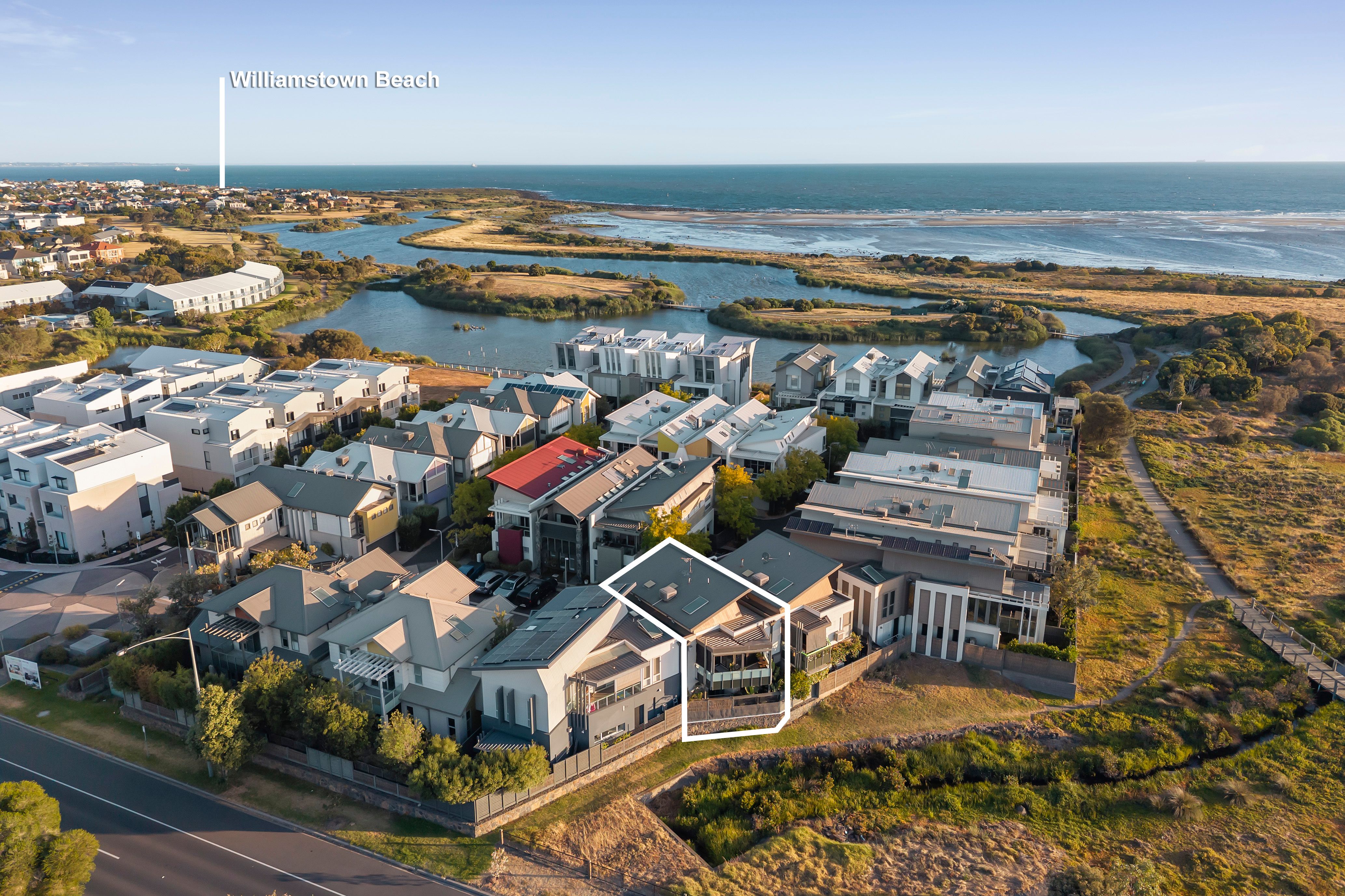 19 Sunset Drive, Williamstown VIC 3016