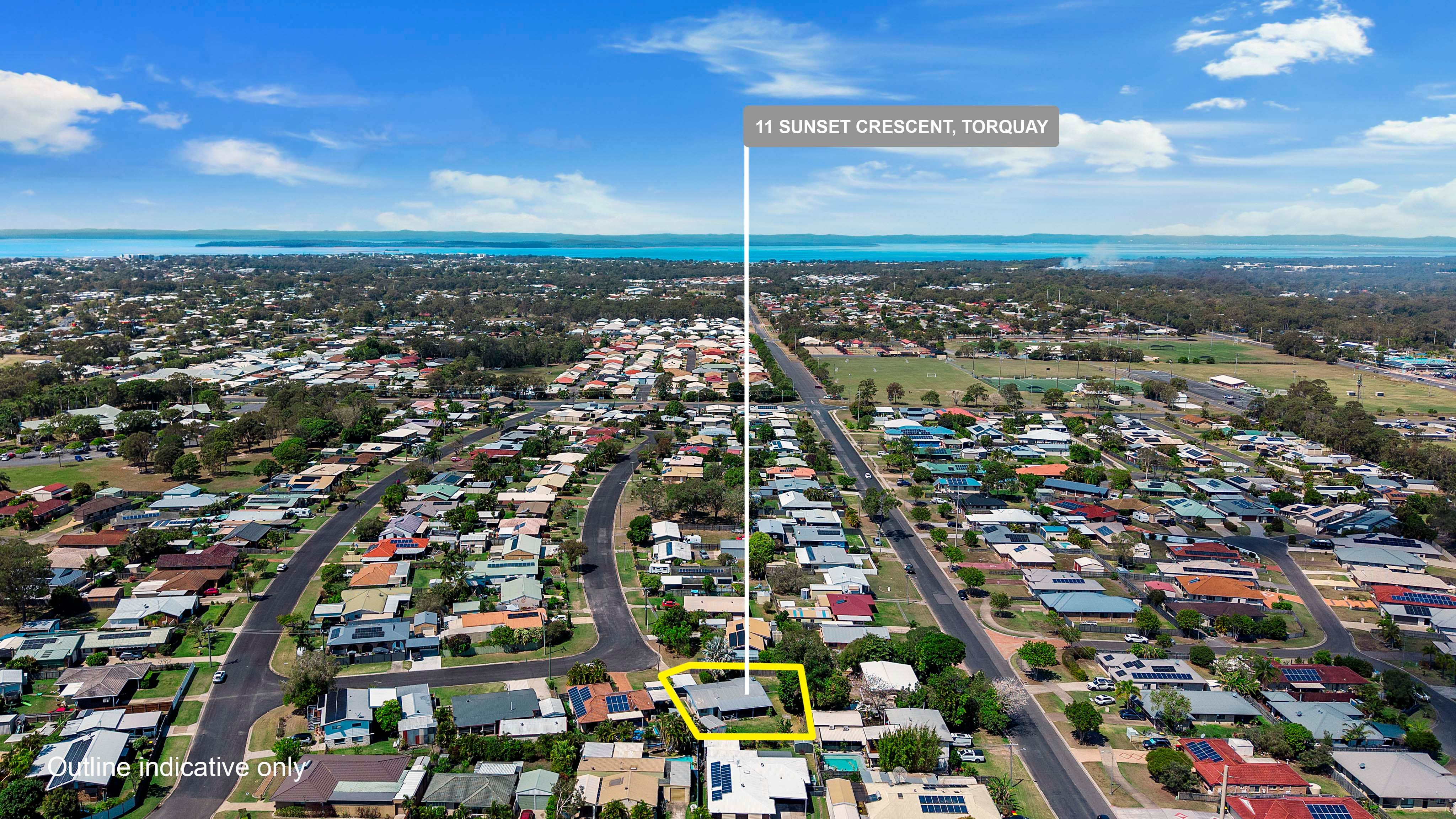 11 Sunset Crescent, Torquay, QLD 4655