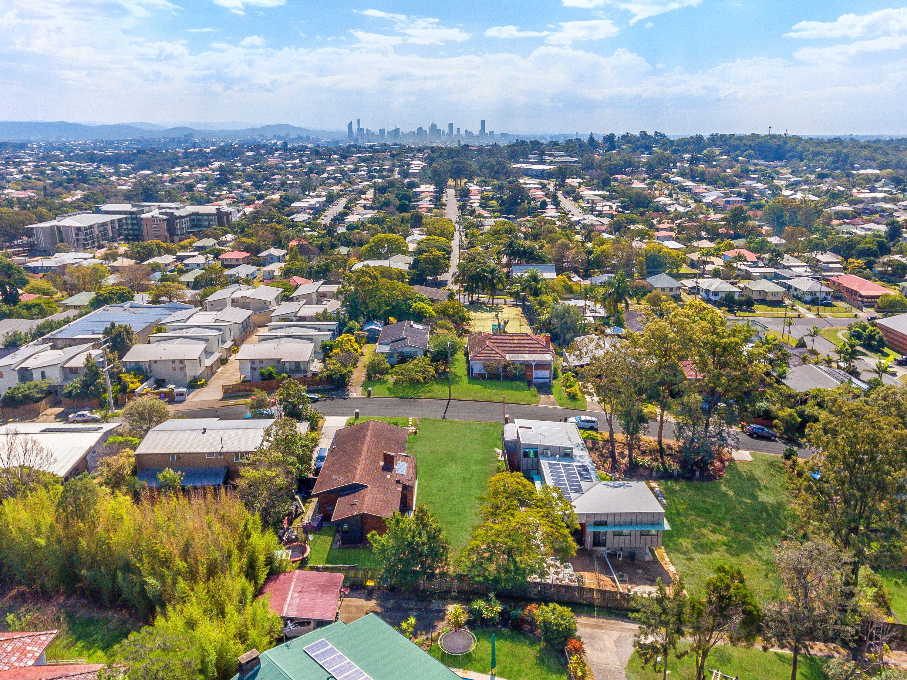 22 Cunard Street, Holland Park, QLD 4121