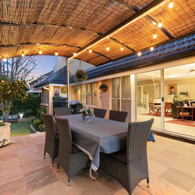 15 St James Lane, Warrawee, NSW 2074 - Leased House - Ray White Upper ...