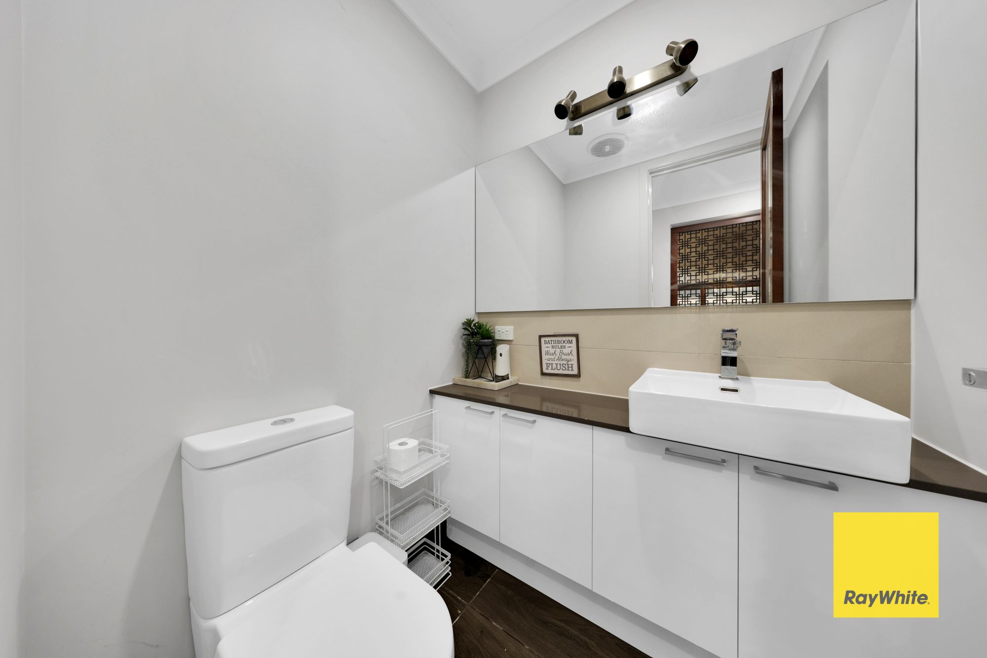 20 Baronial Way — photo 17 of 25