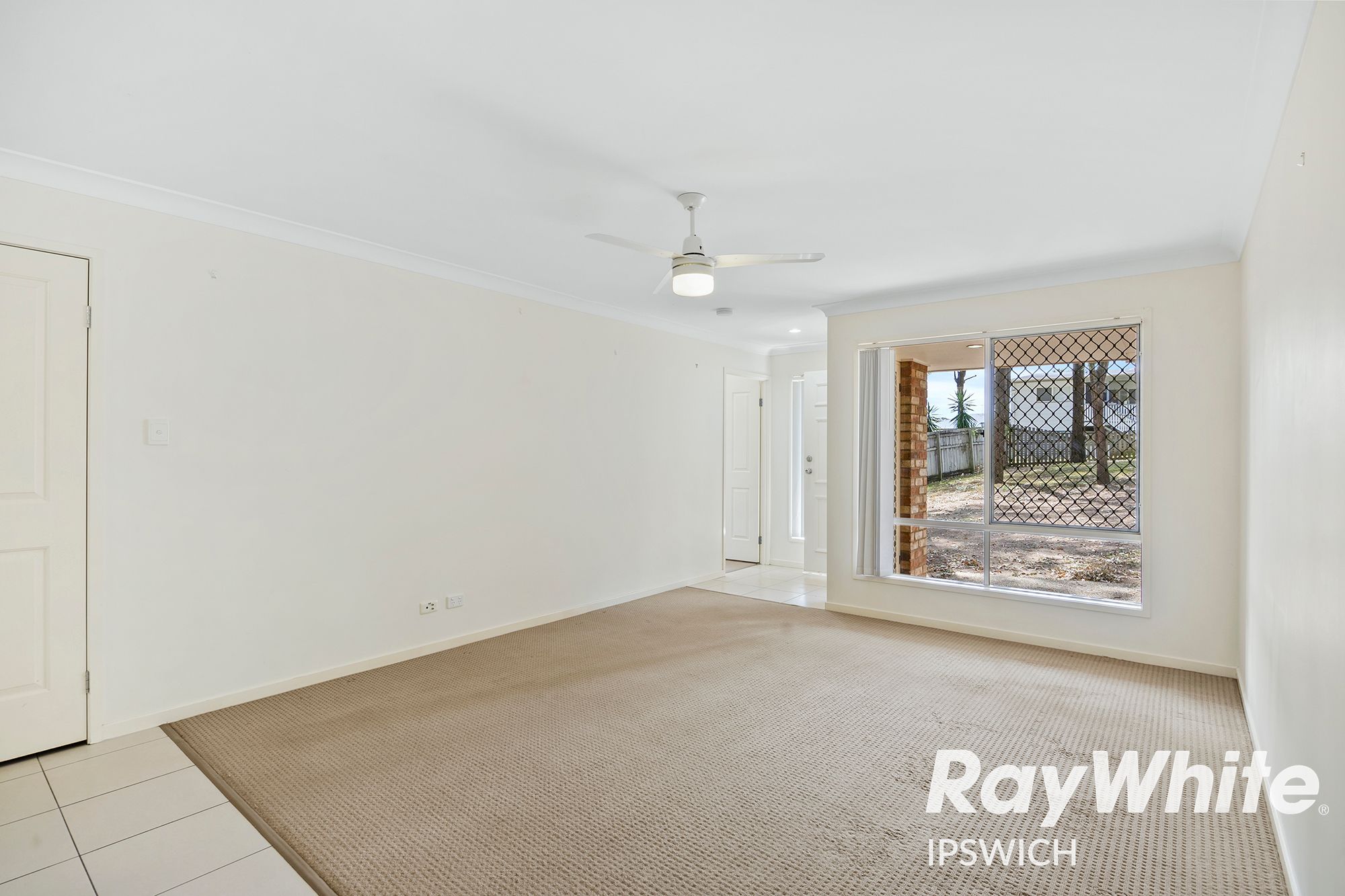 6 Chalmers Place, North Ipswich, QLD 4305