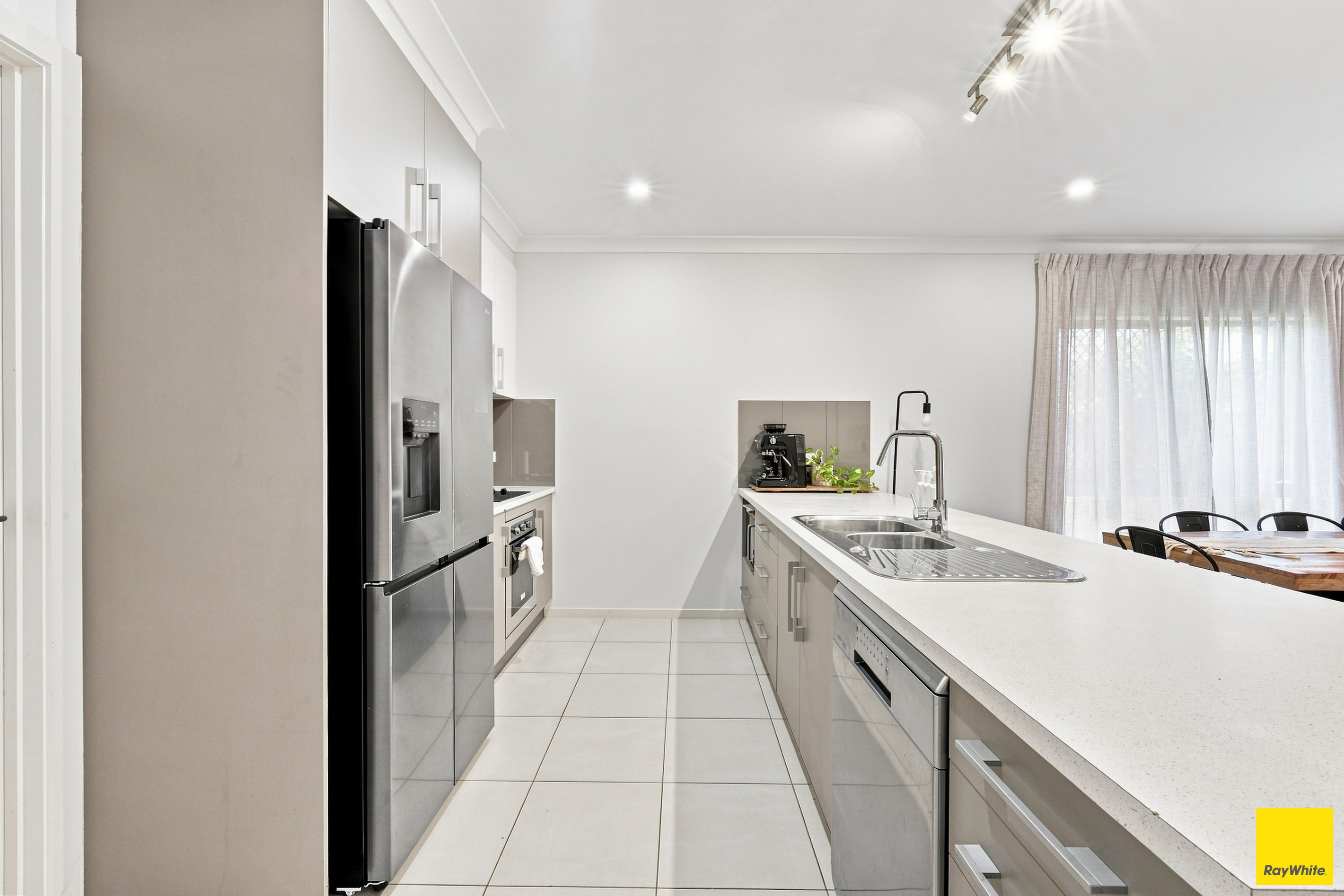 16 Marrabah Avenue, Smithfield, QLD 4878
