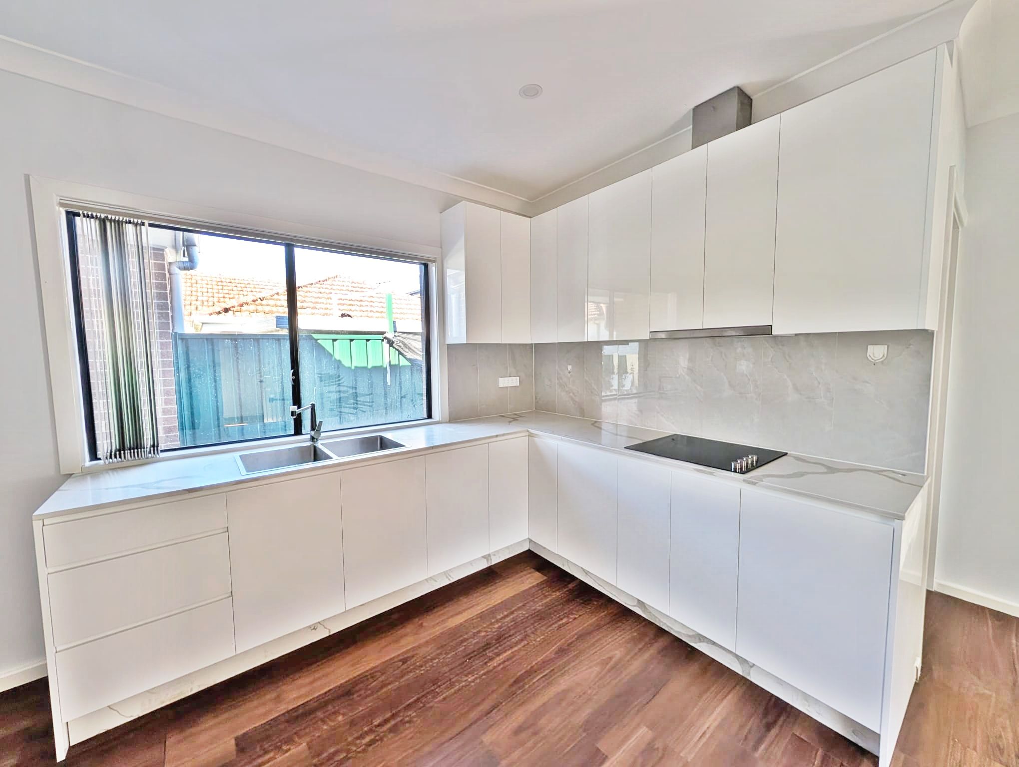 11A Towers Street — photo 3 of 11