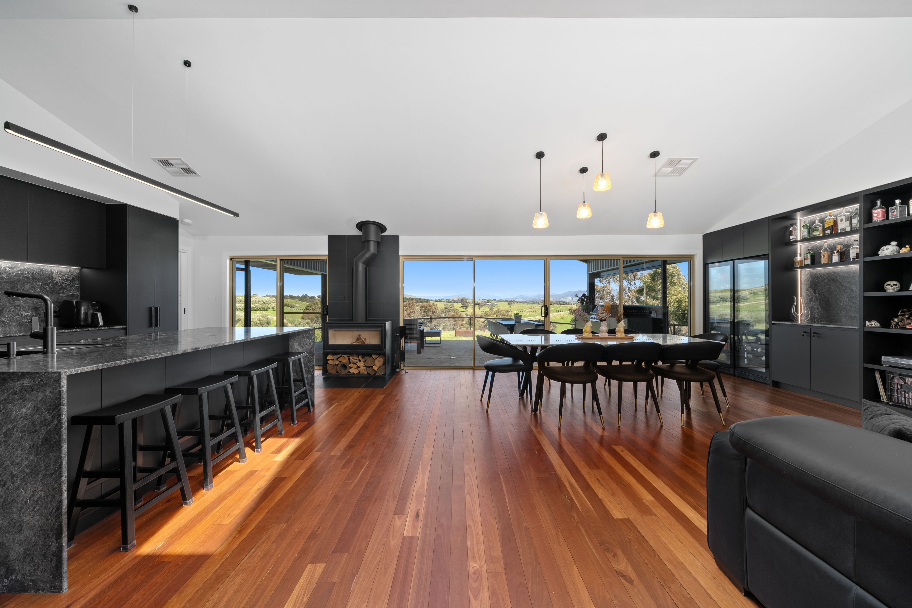 141 Rochford Road, Wallaroo, NSW 2618