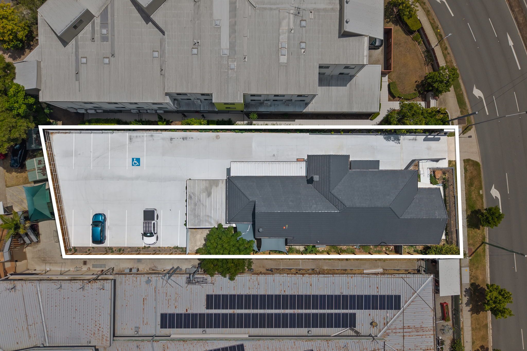 687 Logan Road, Greenslopes, QLD 4120