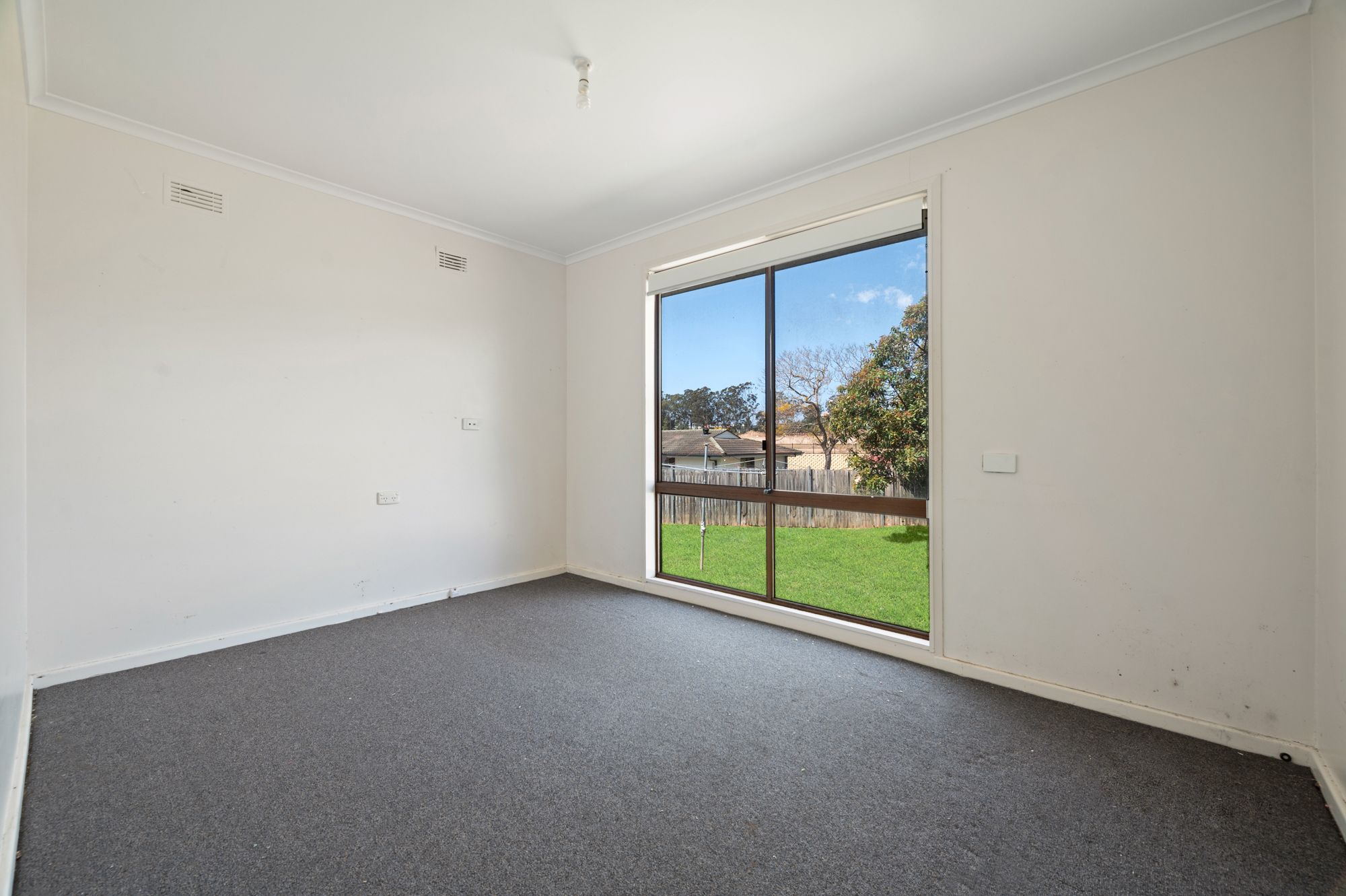 16 Karingal Place — photo 9 of 12