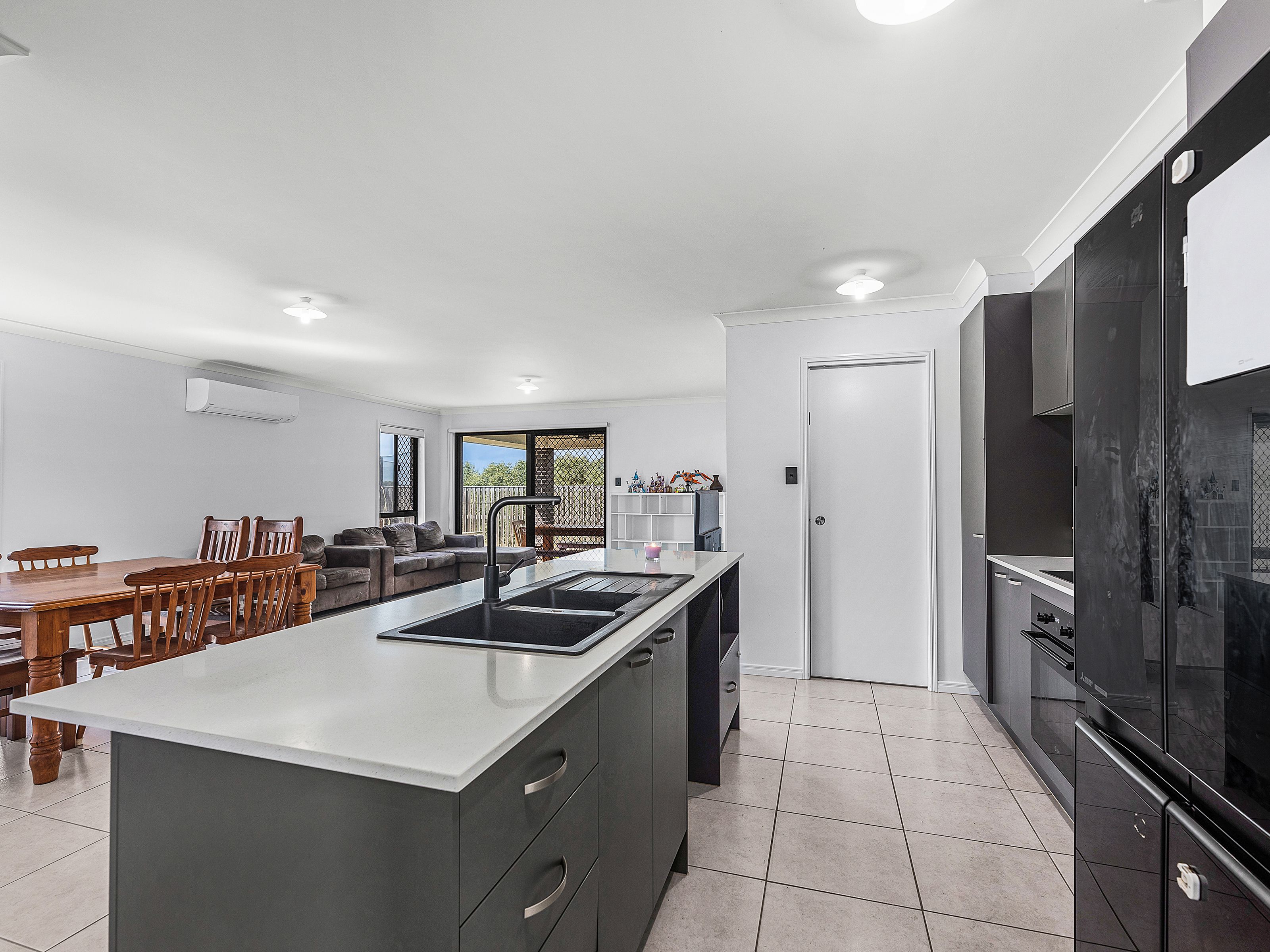 24 Shadywood Drive, Fernvale, QLD 4306