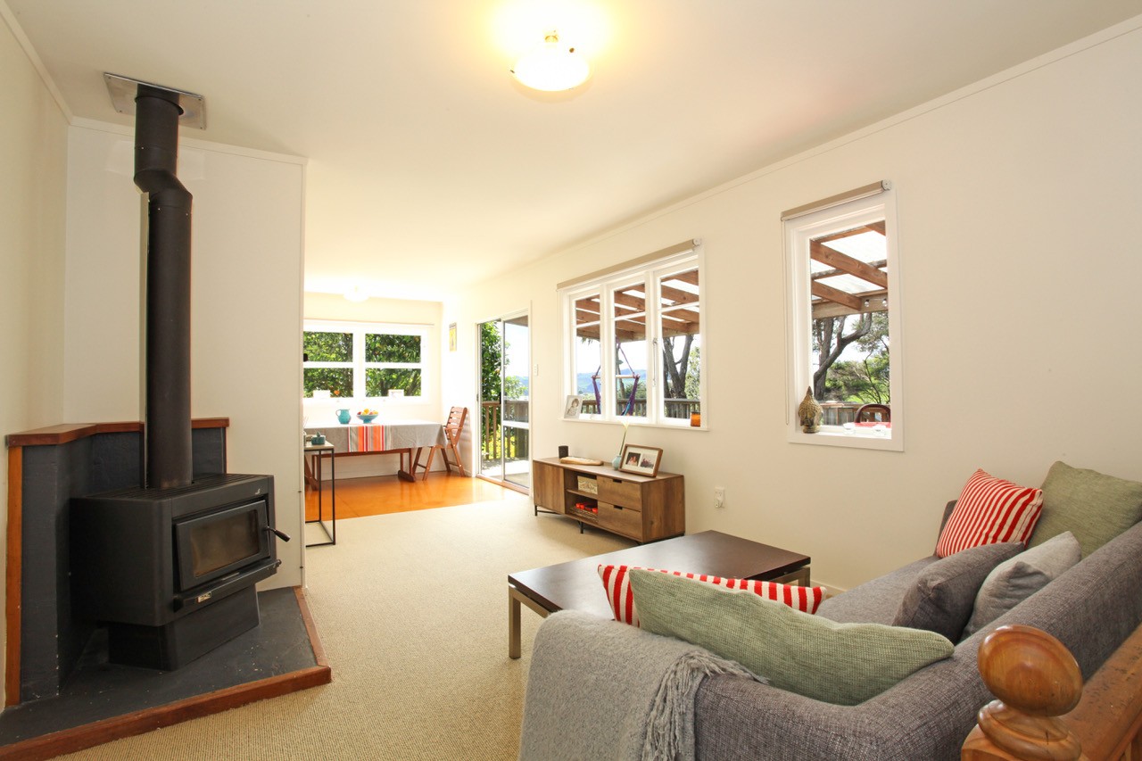 6B Cross Street, Raglan, Waikato District