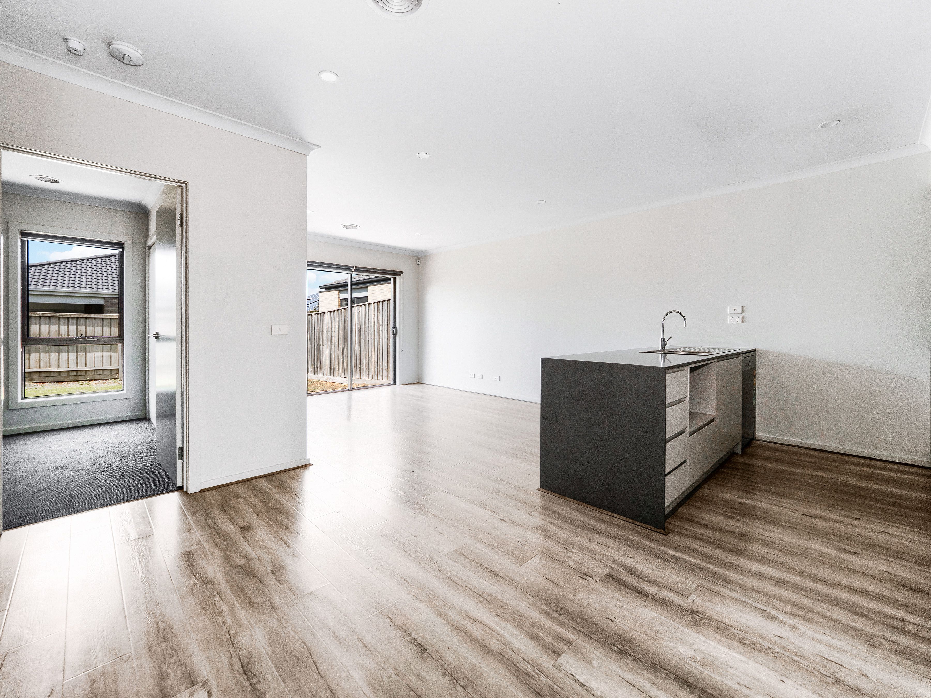 28 Bowler Avenue — photo 8 of 20