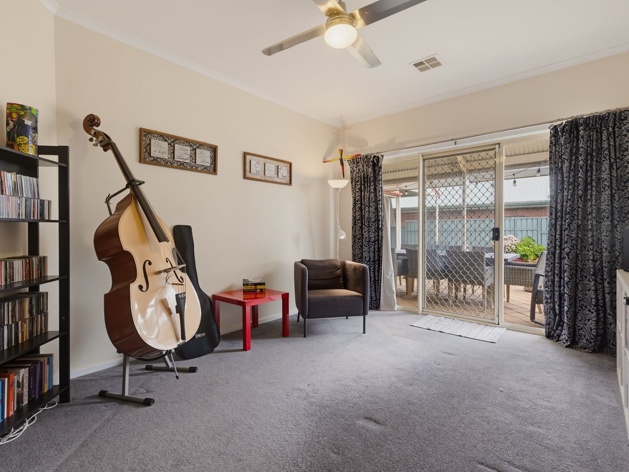 8 Gleneagles Road — photo 16 of 25