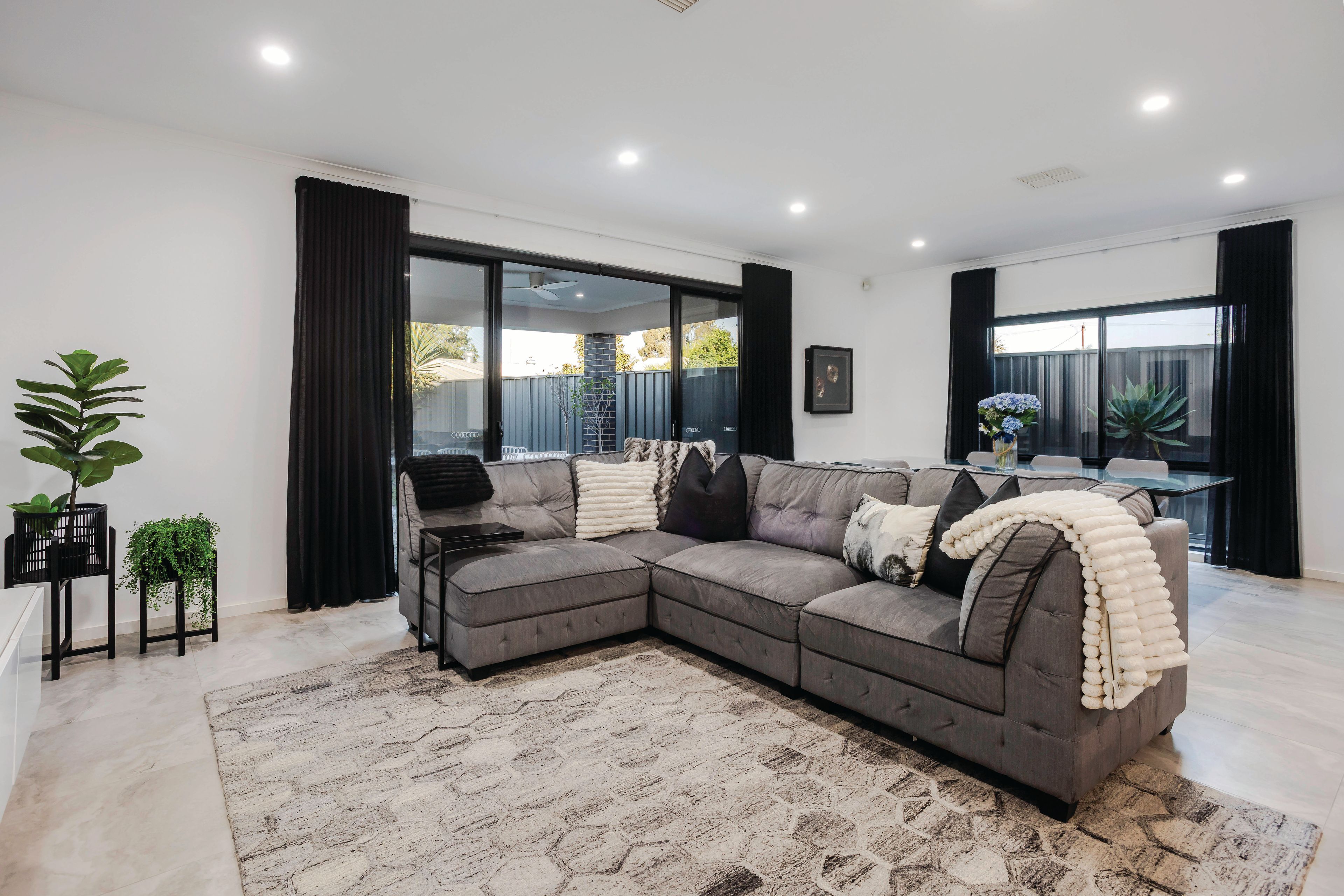43 Nicholls Terrace — photo 18 of 30