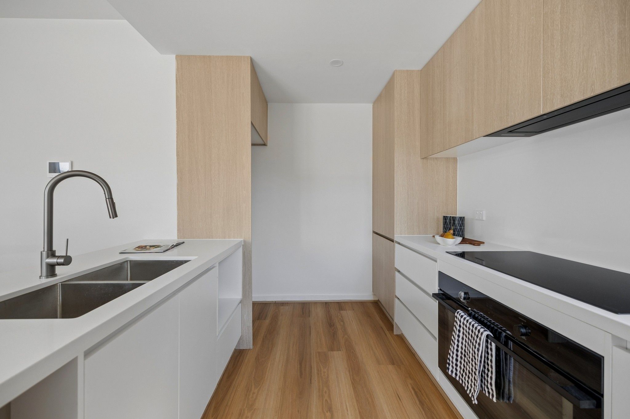 1/36 St Vigeons Road — photo 5 of 17