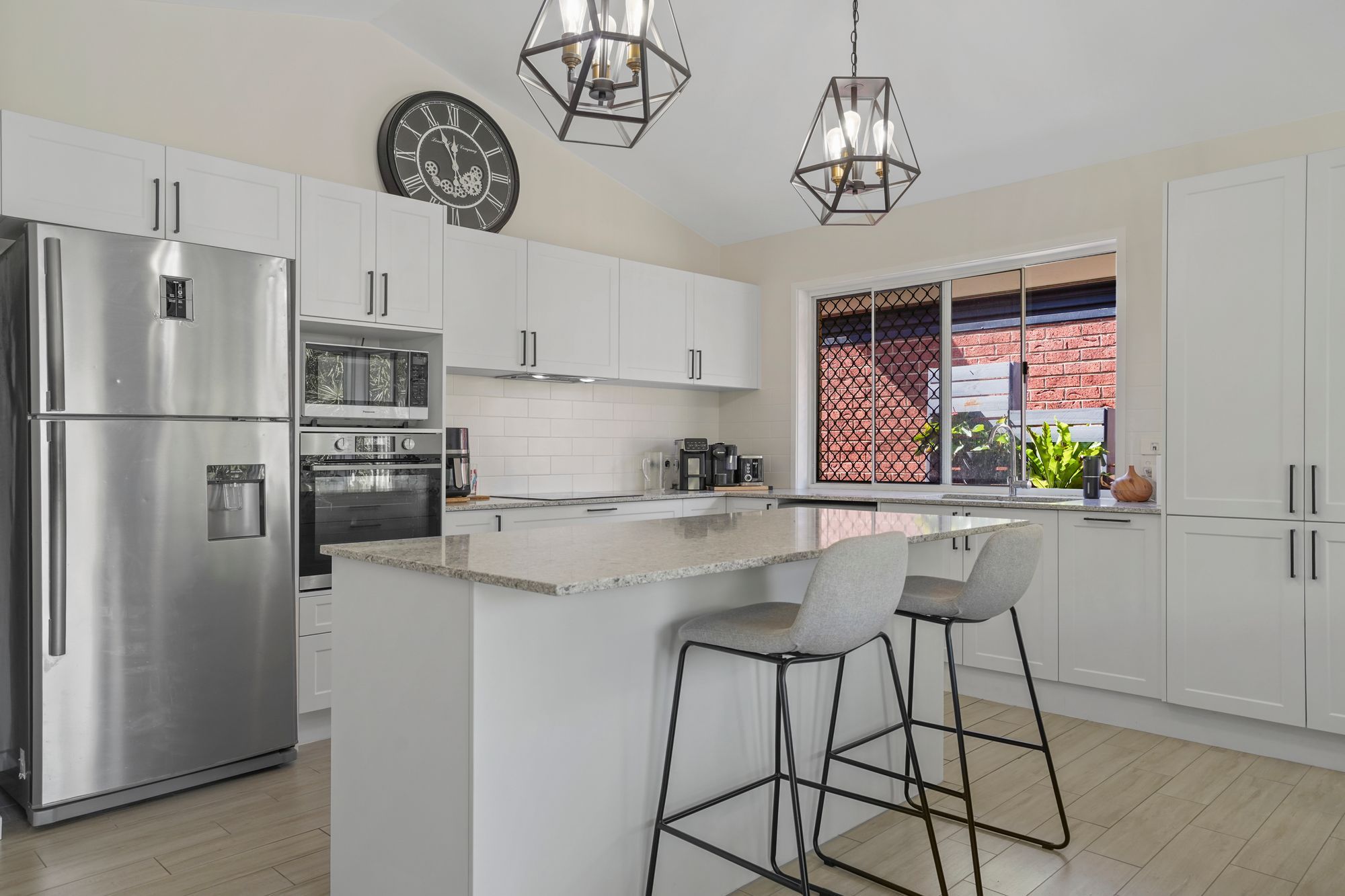 15 Kawana Crescent — photo 7 of 20