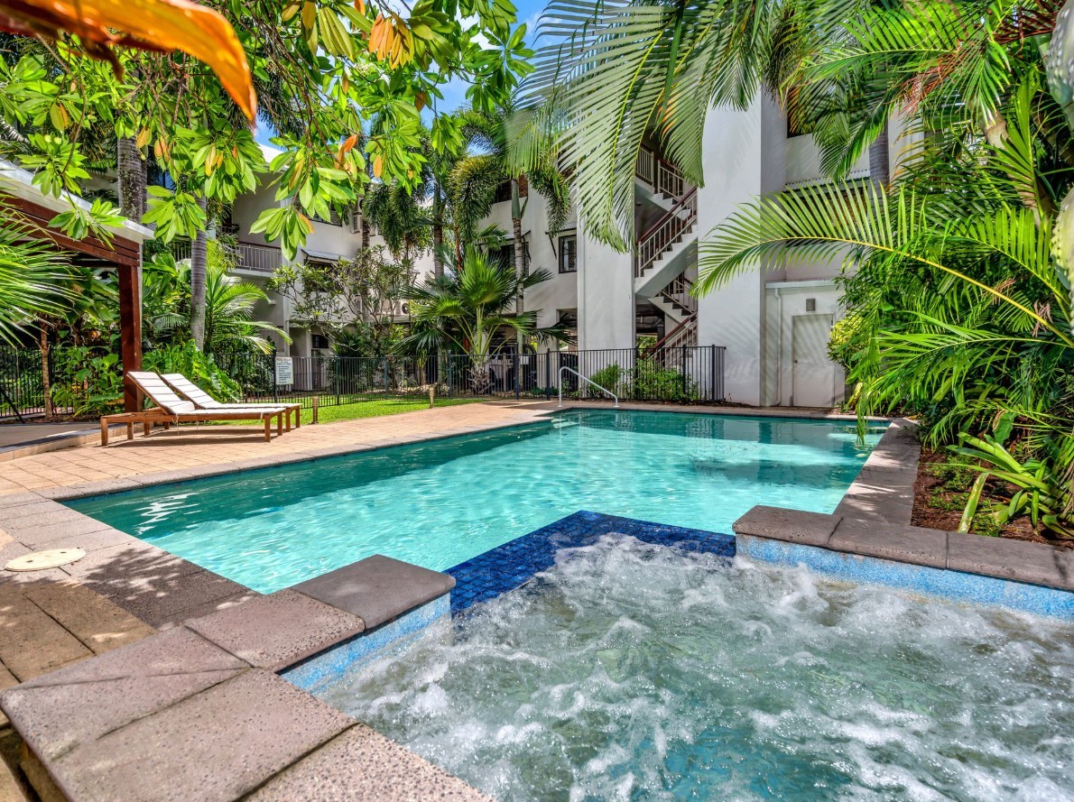 19/351 Lake Street, Cairns North, QLD 4870