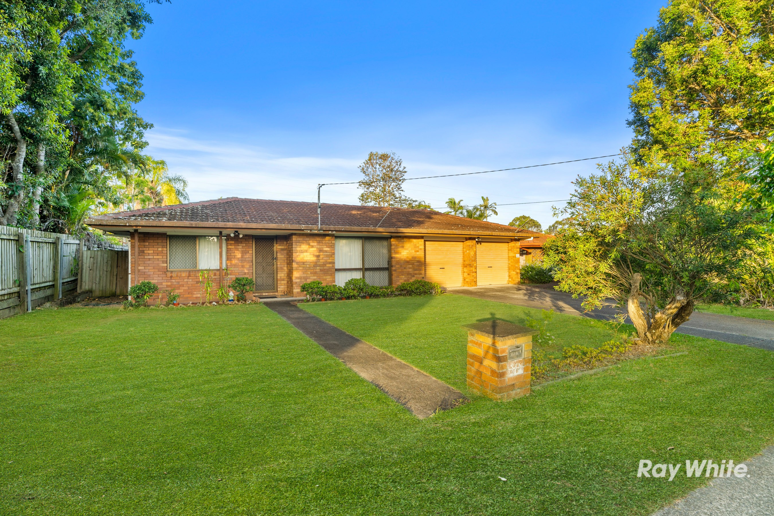 10 Magnolia Street, Daisy Hill, QLD 4127