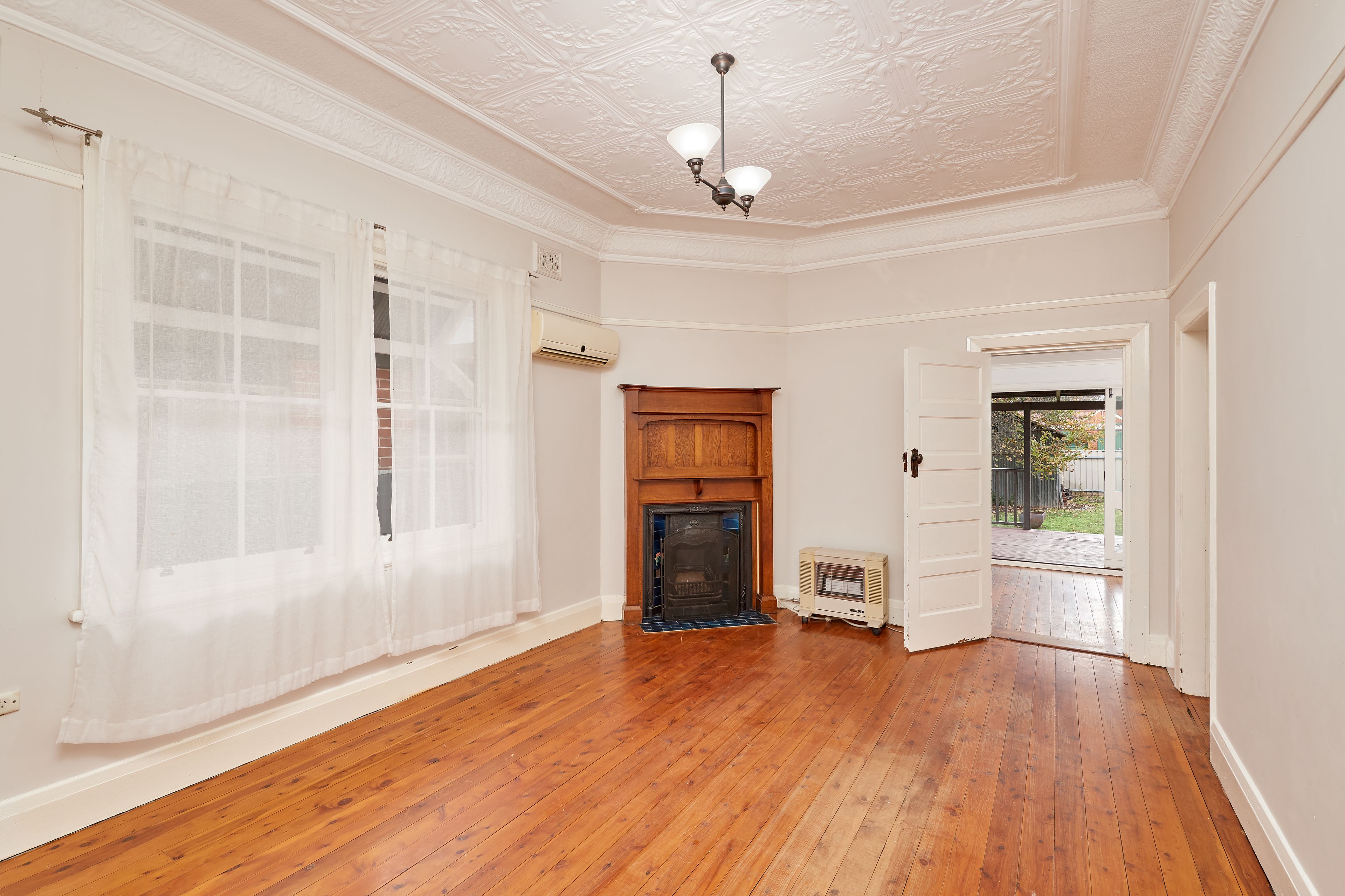 17 Albert Street, Wagga Wagga, NSW 2650