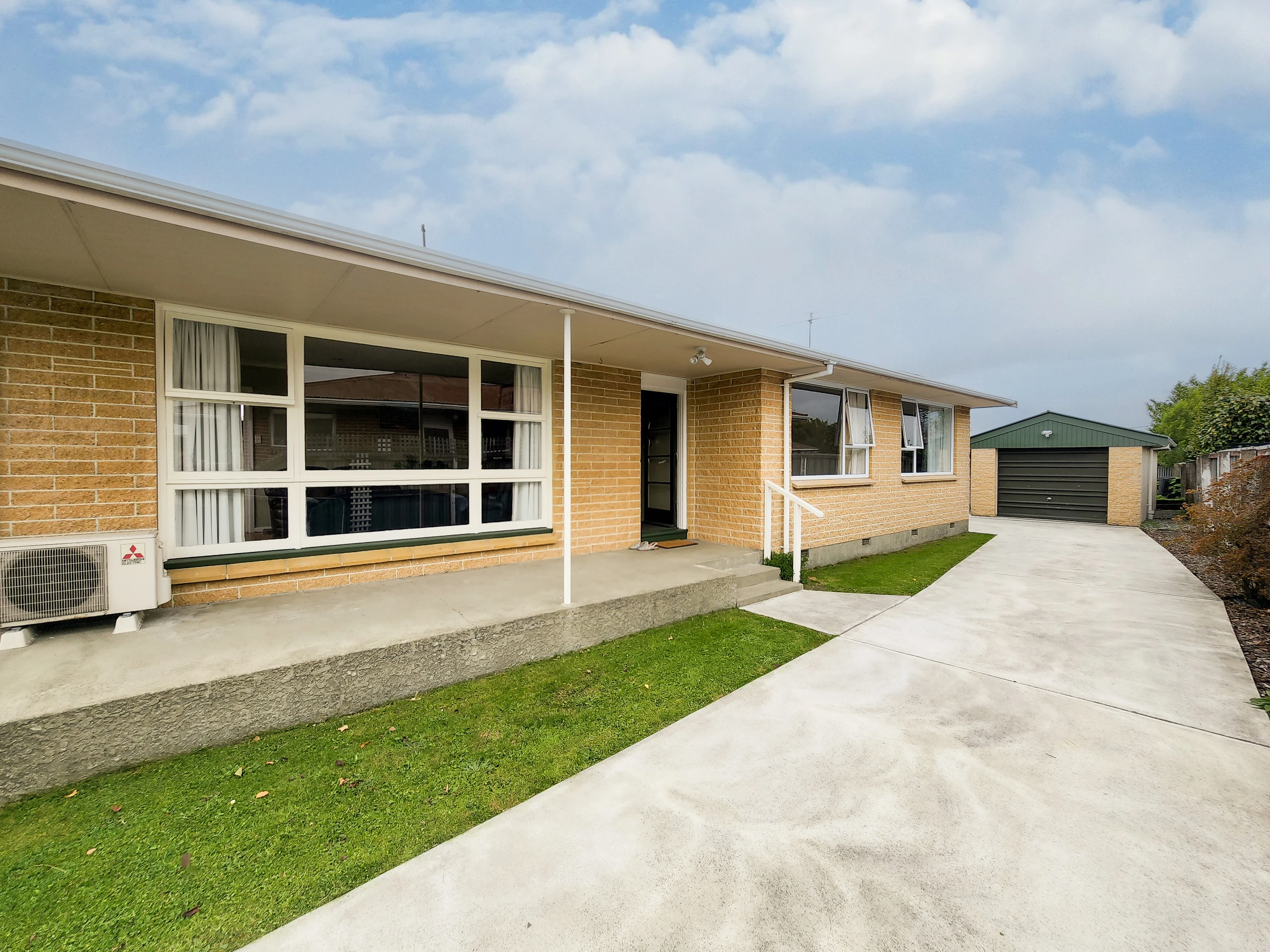 66 Daniels Road, Redwood, Christchurch City