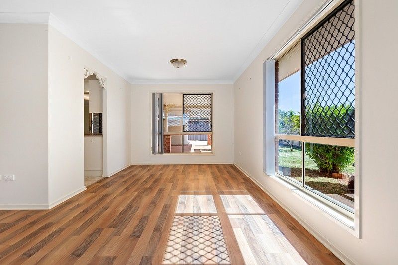 1 Omac Street, Redland Bay, QLD 4165