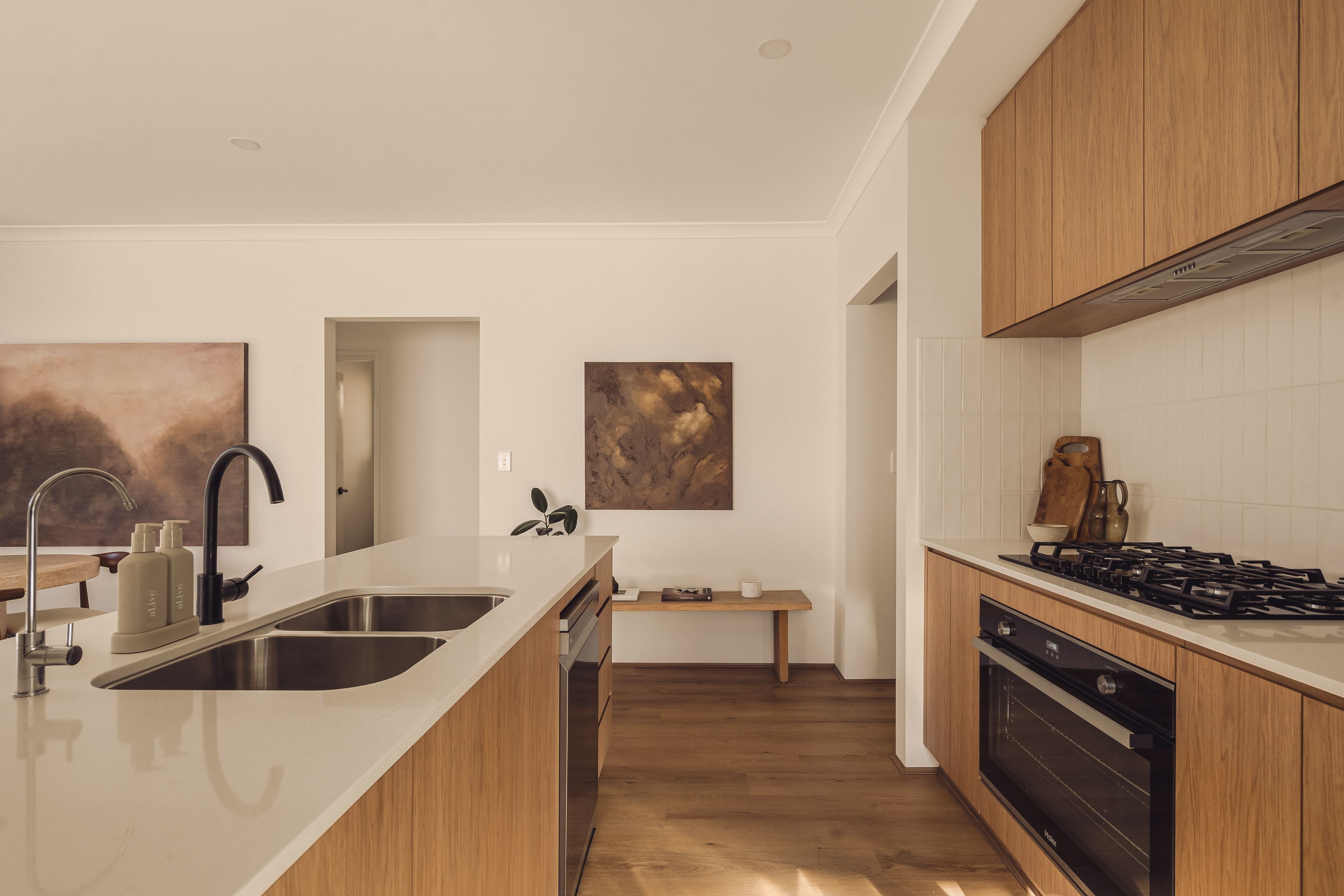 44 Honeymyrtle Avenue — photo 10 of 30
