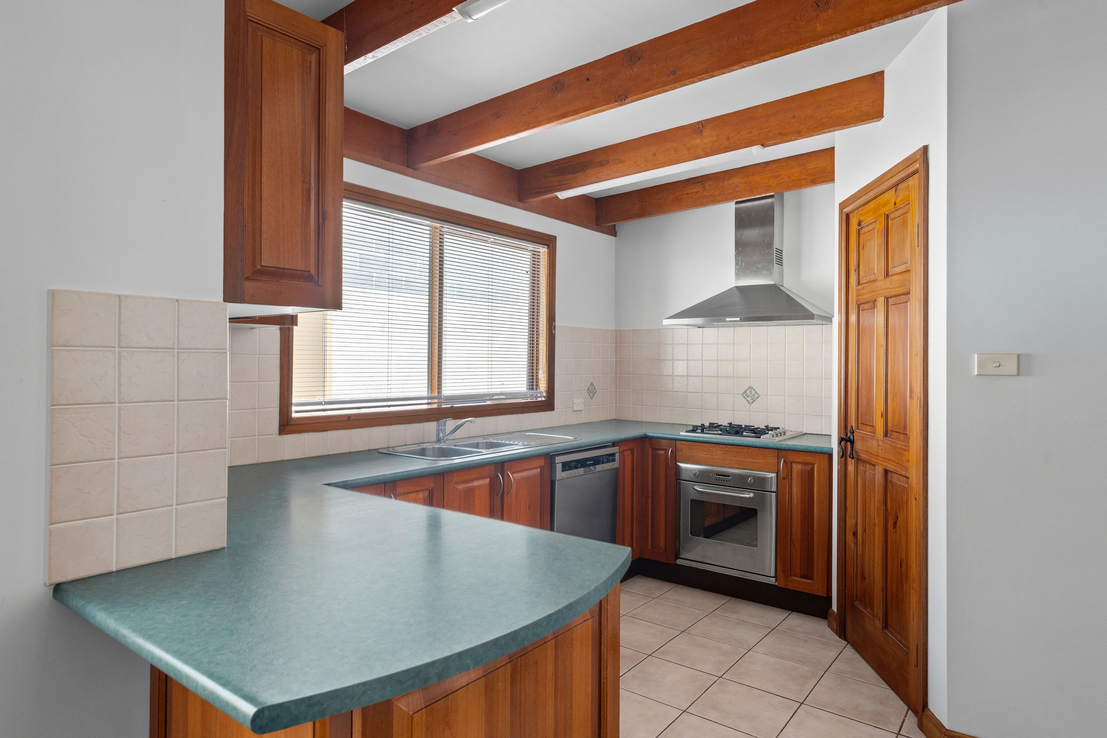 19 Parkes Street — photo 6 of 16