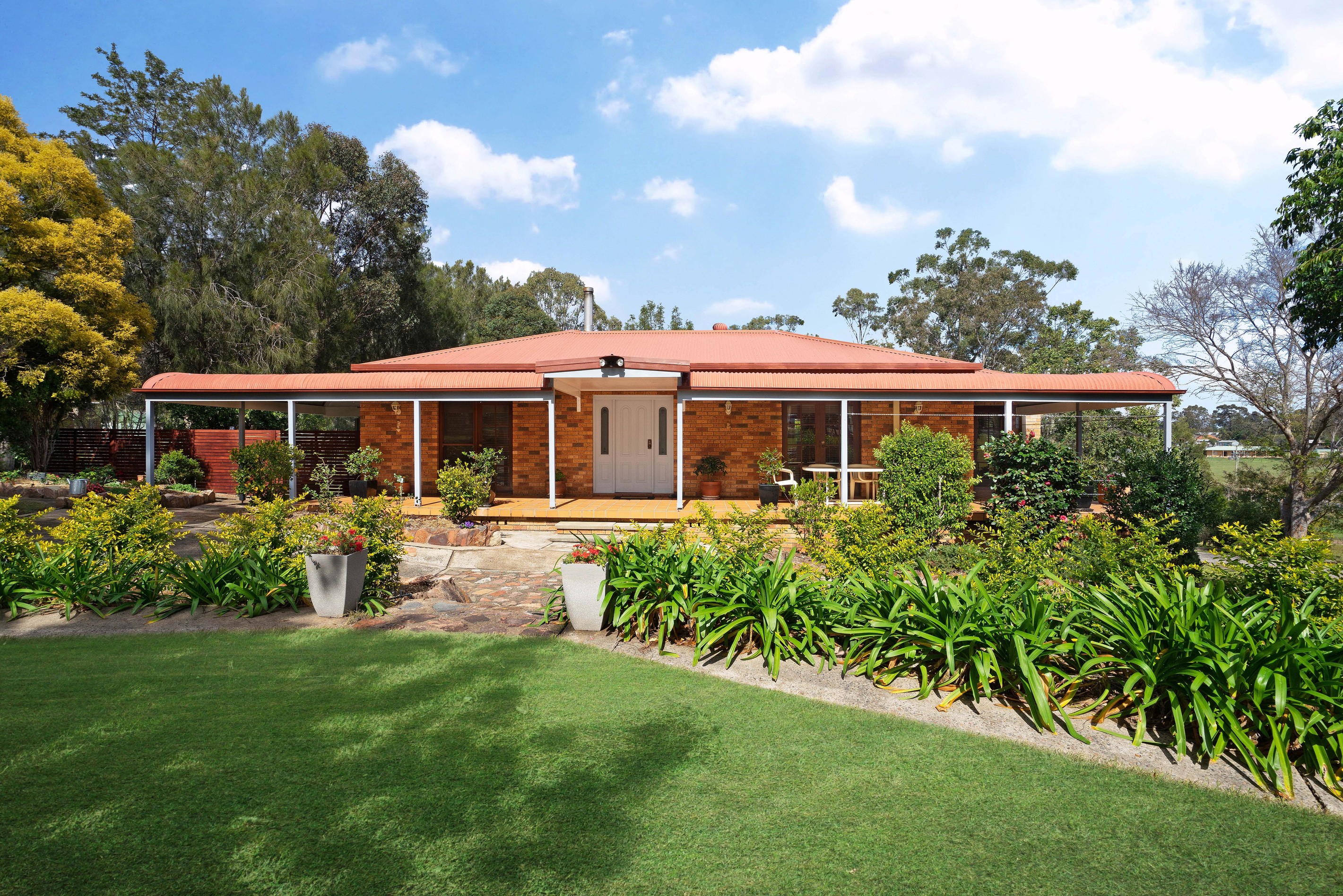 9 Largs Avenue, Largs, NSW 2320