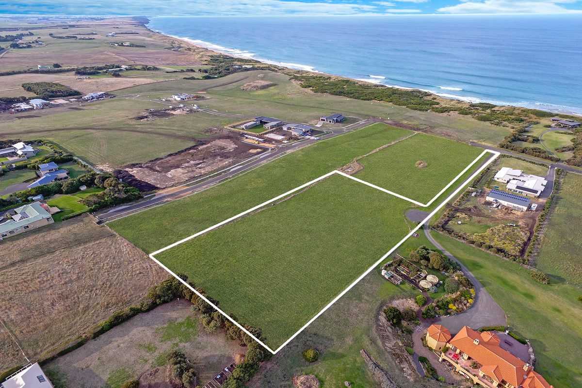 24 Logans Beach Road, Warrnambool, VIC 3280