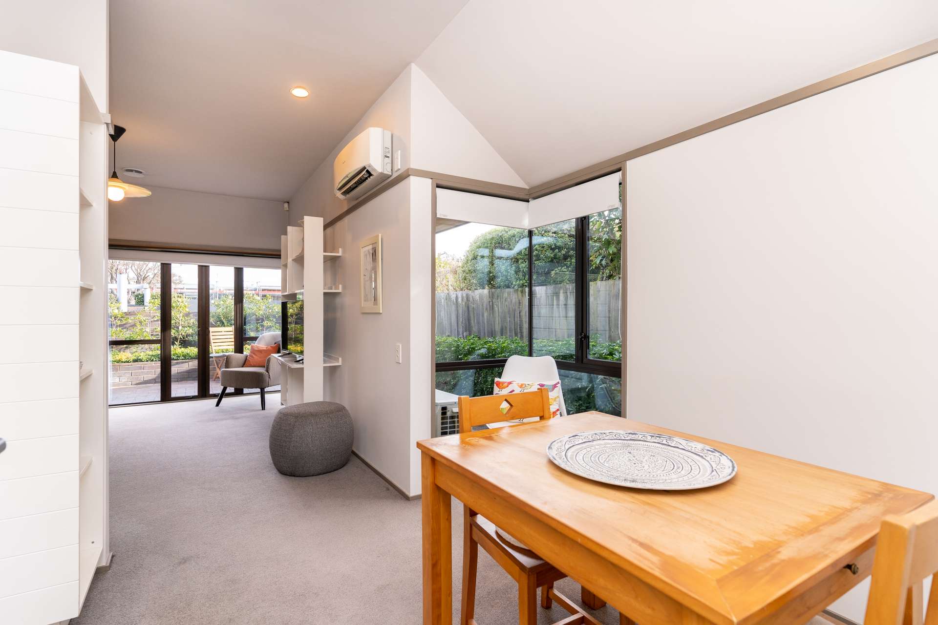 18 Windermere Road photo 6