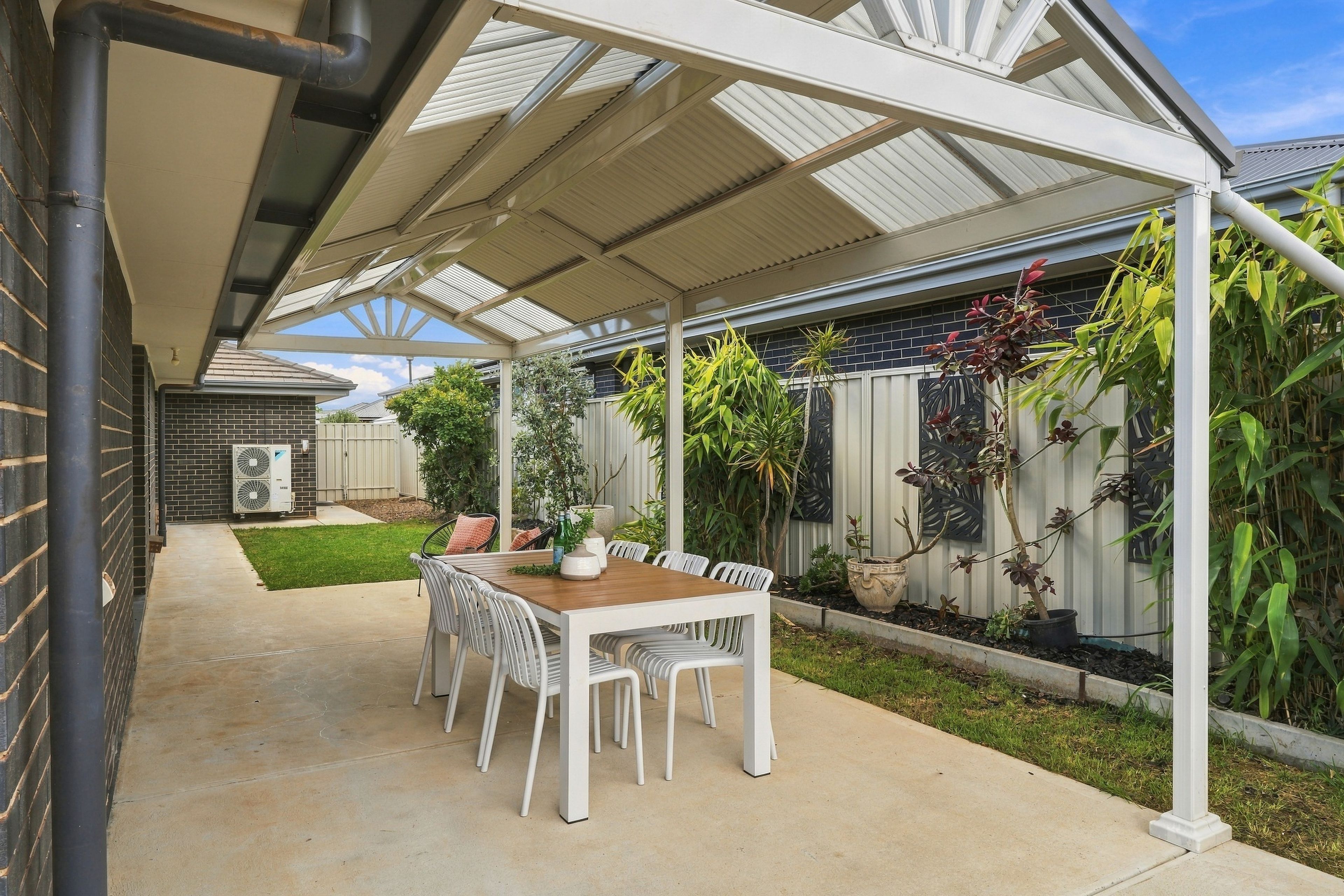 8 Levant Street — photo 16 of 17