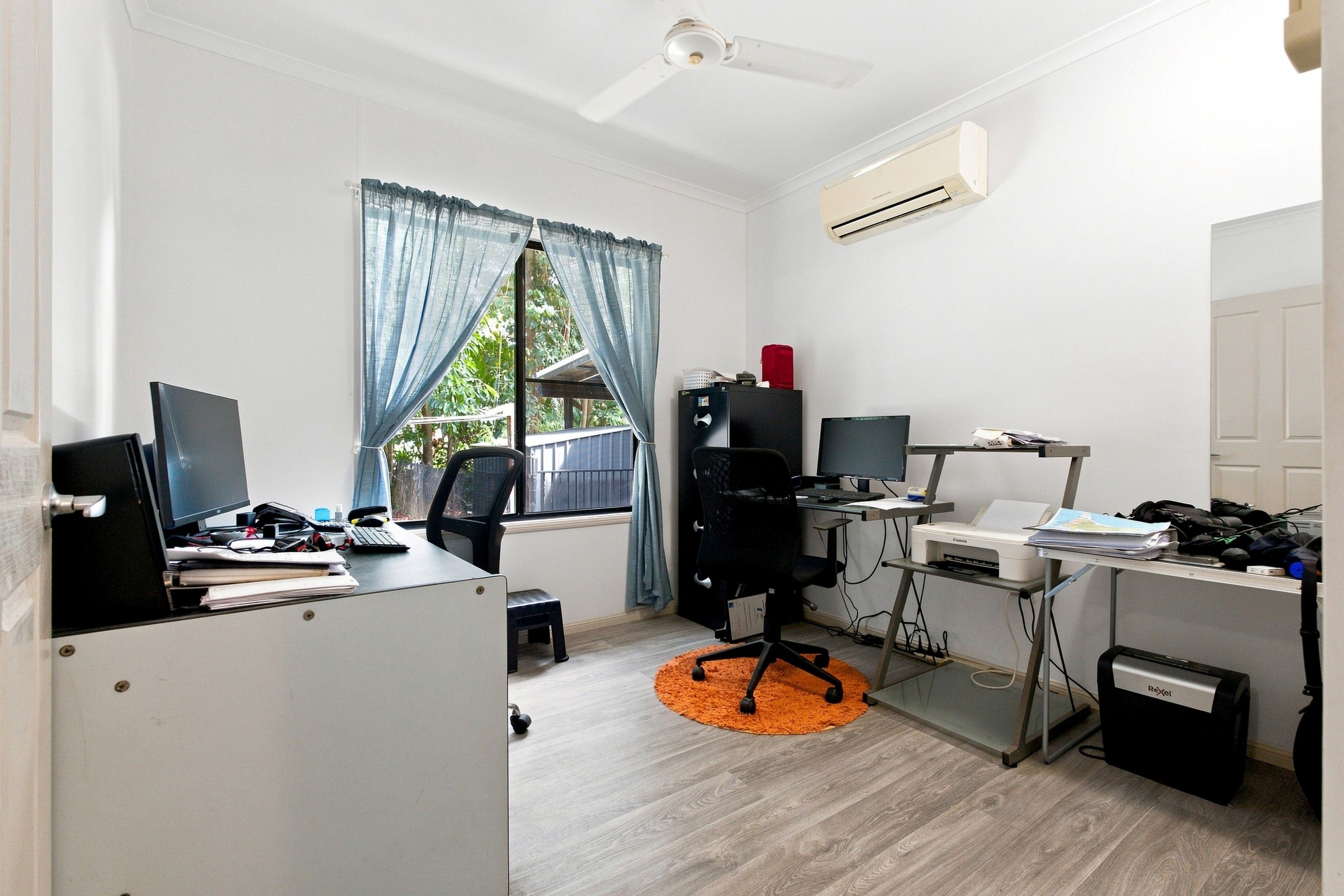 3 Spurwood Close — photo 17 of 30