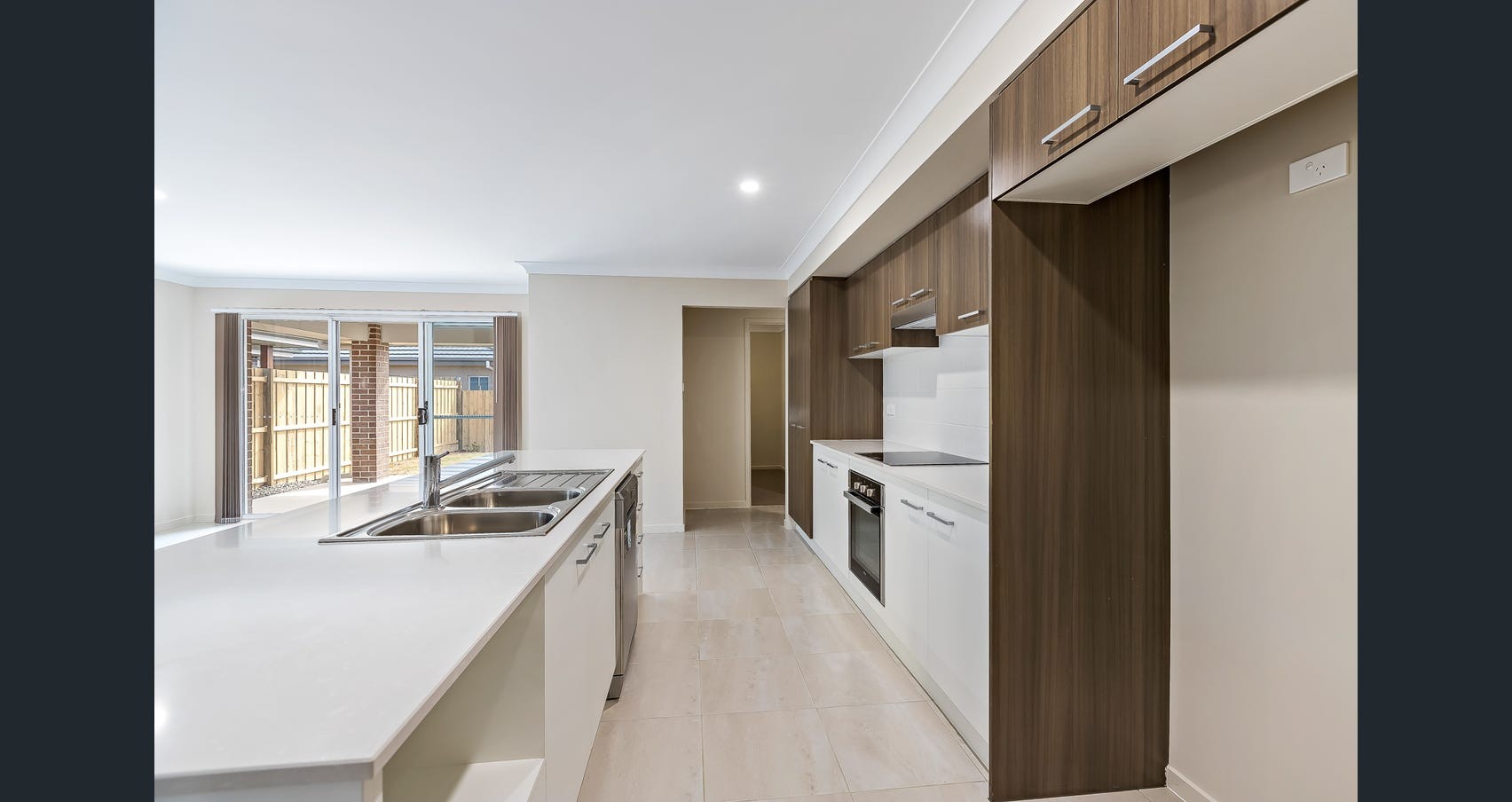 27 Guthrie Crescent, Thornton, NSW 2322