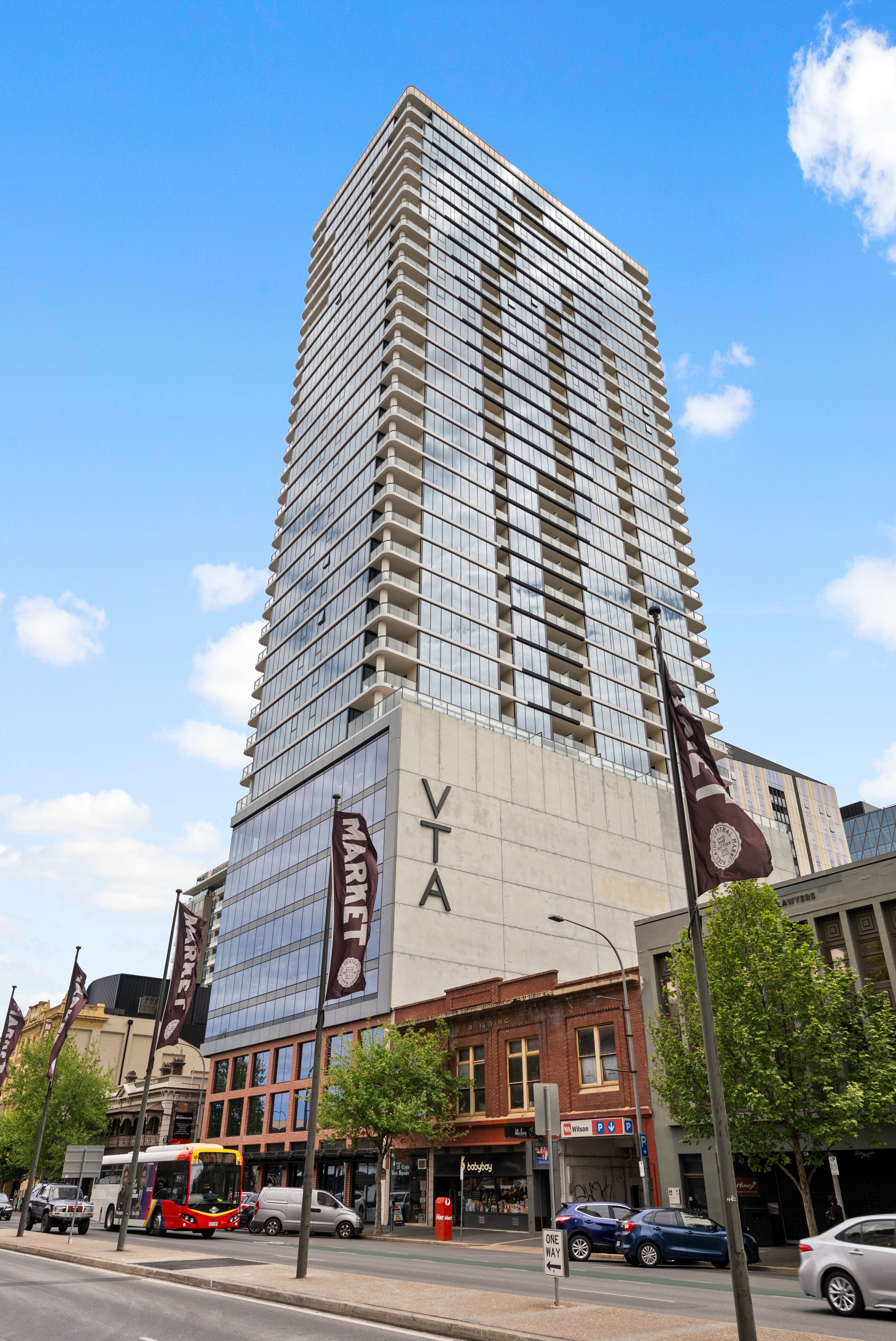 1015/6 Penaluna Place — photo 5 of 14
