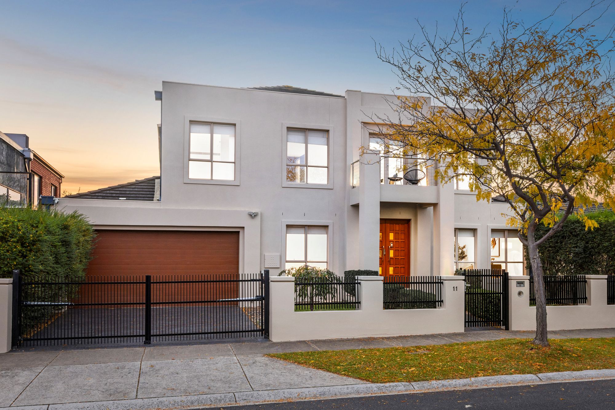 11 Williamson Close — photo from Ray White Mount Waverley