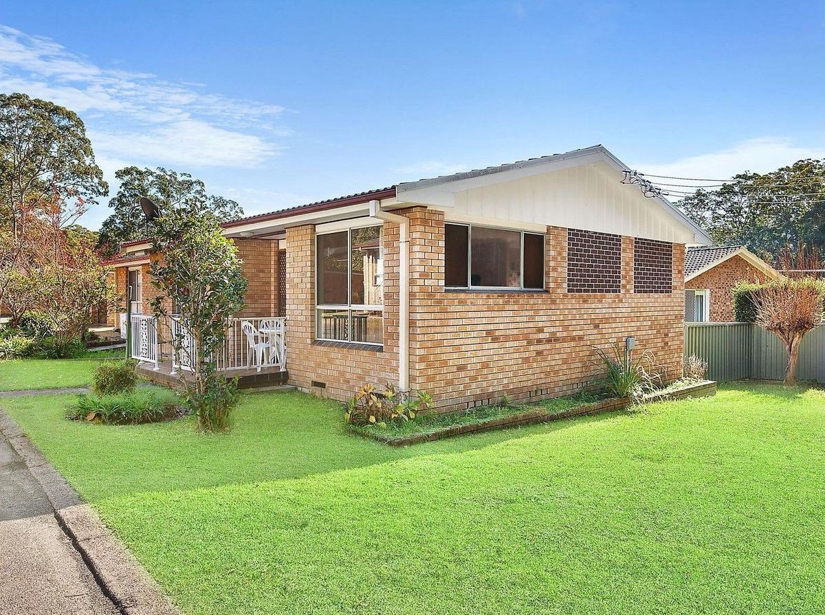 4 Kalawarra Road, Wyoming NSW 2250