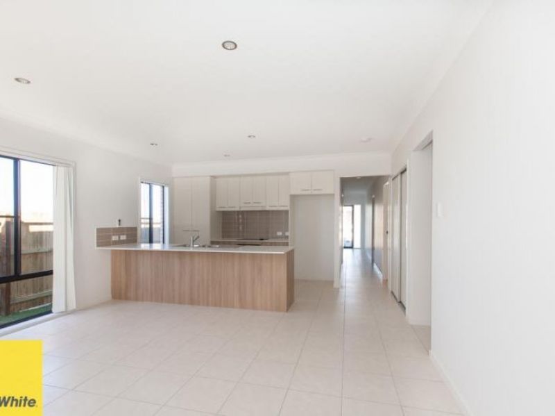 3 Victor Street, Coomera, QLD 4209