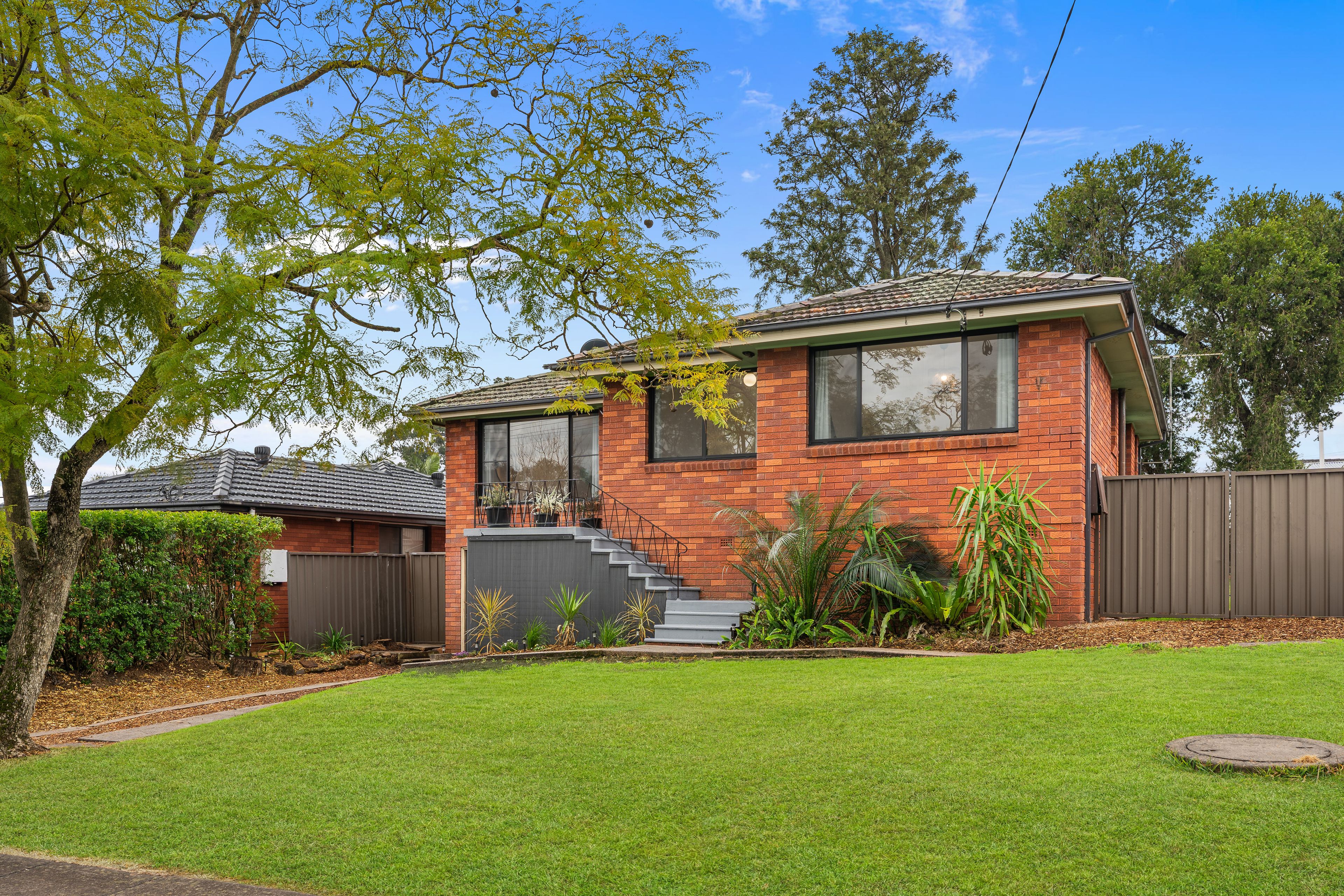 27 Maxwell Street, South Penrith, NSW 2750