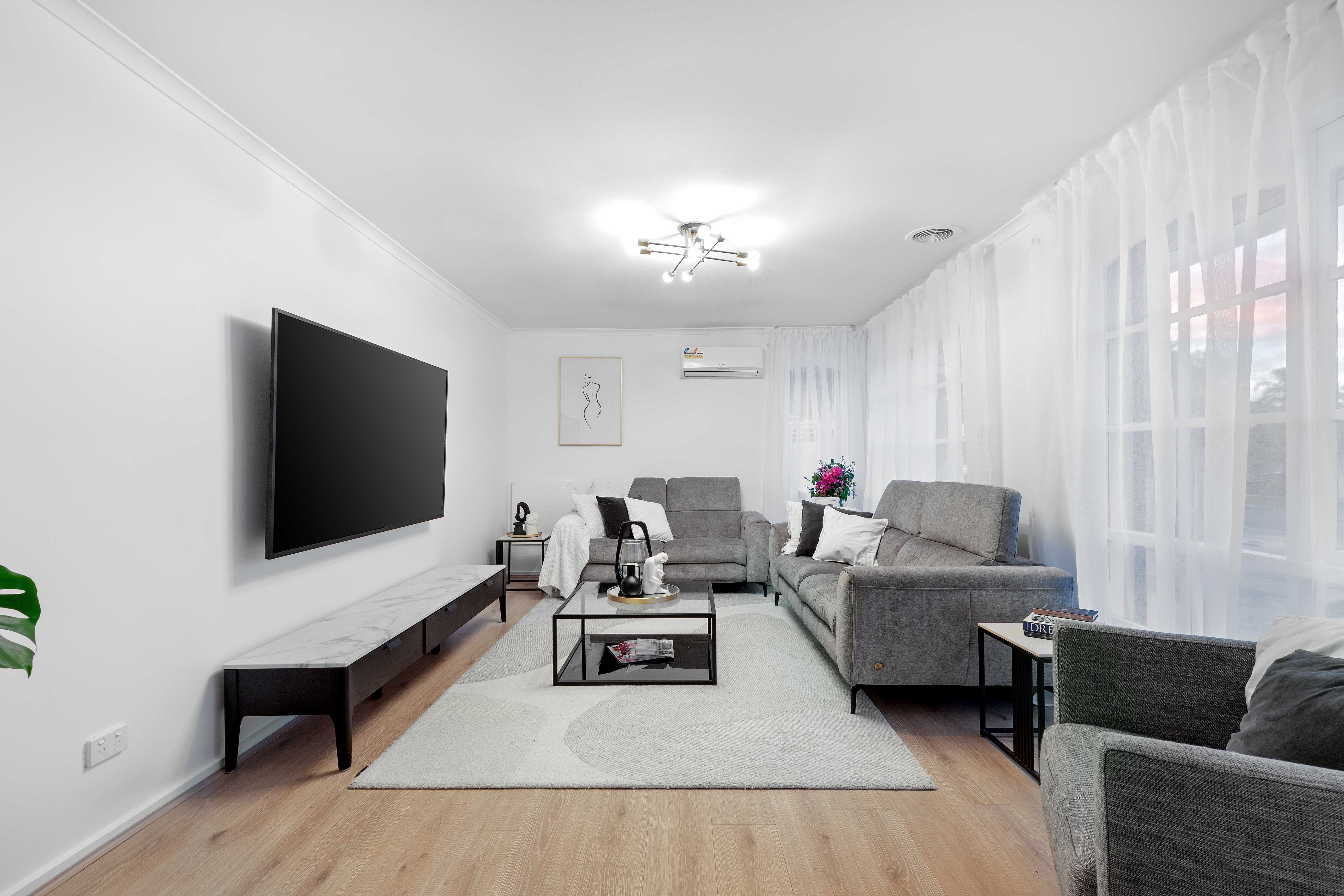 4 Bellevue Drive, Keilor Downs, VIC 3038