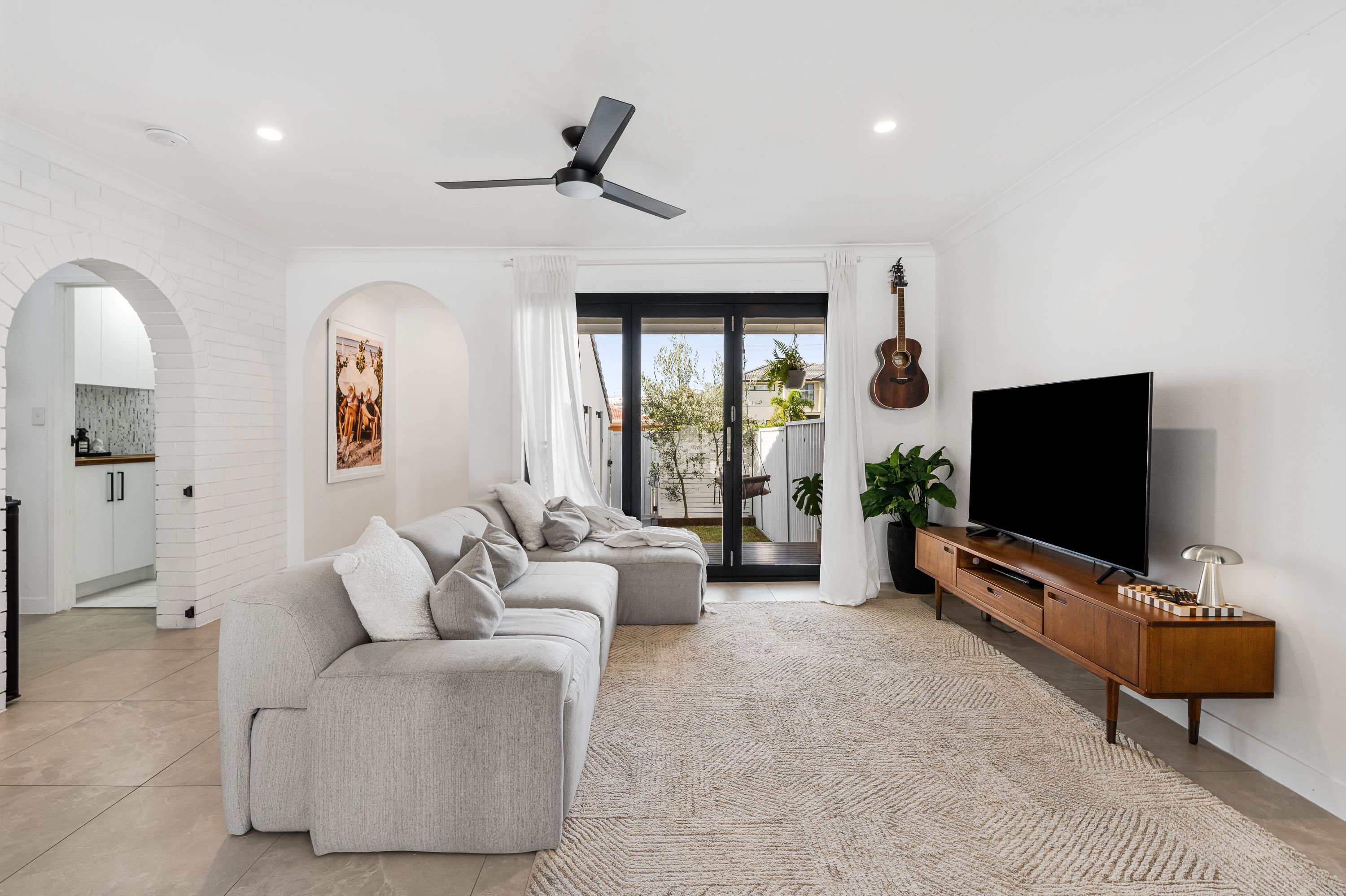 27/2-34 Karbunya Street, Mermaid Waters, QLD 4218