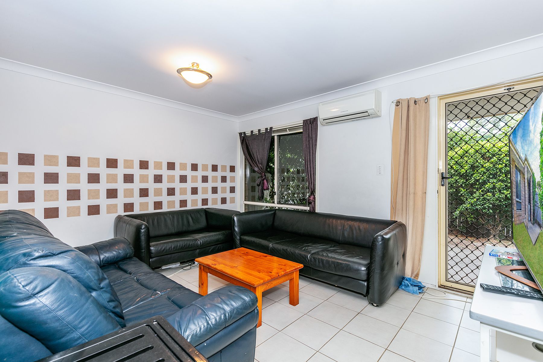 1 Sirius Street, Kingston, QLD 4114