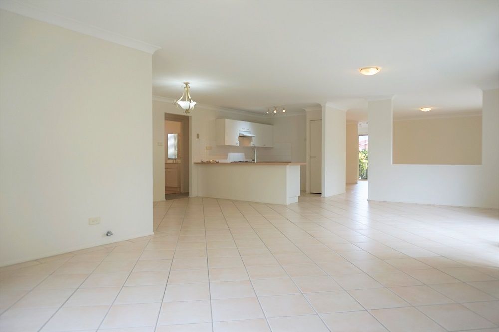 63 Kukundi Drive, Glenmore Park, NSW 2745