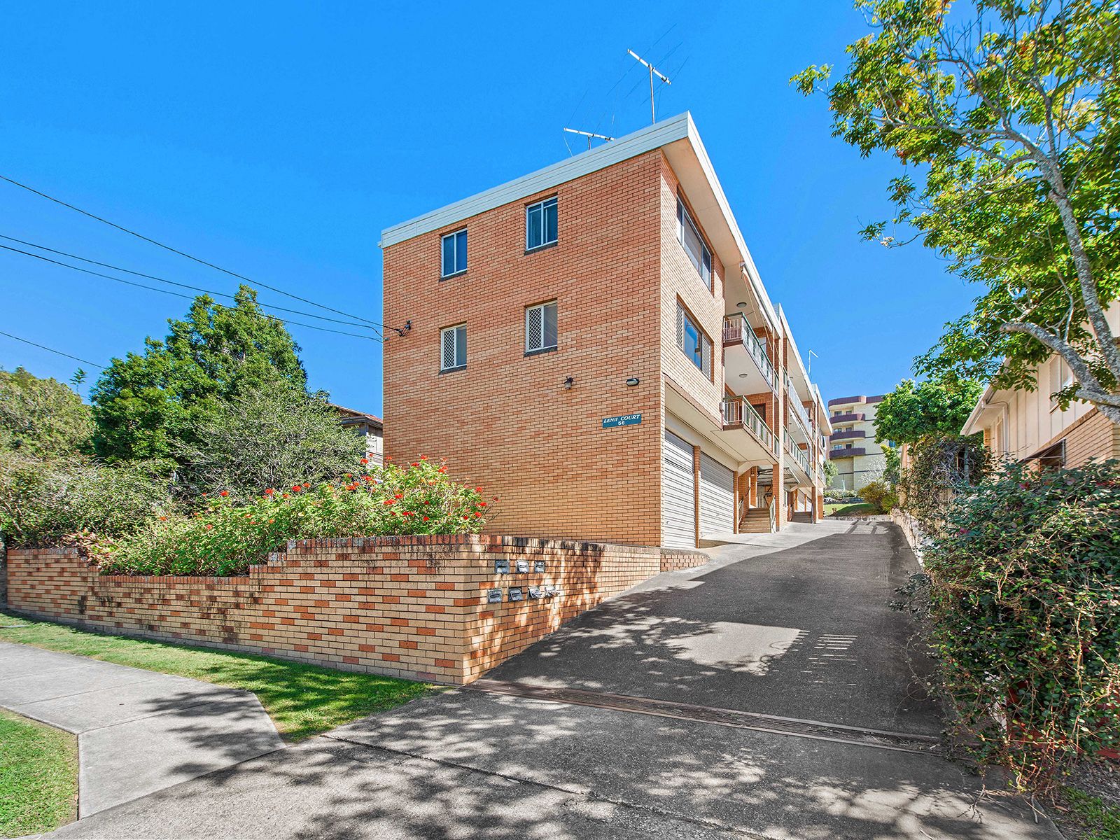 56 Pembroke Road, Coorparoo QLD 4151